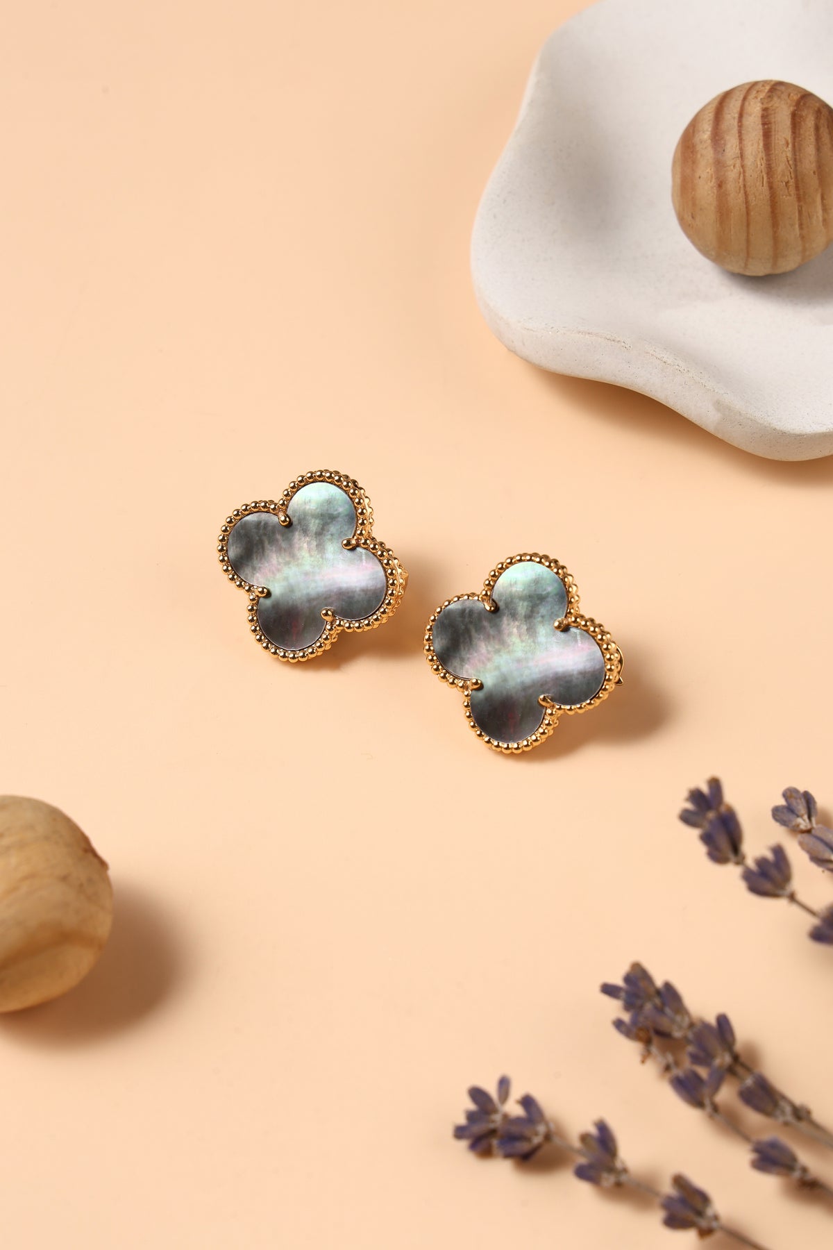 Camille Studs