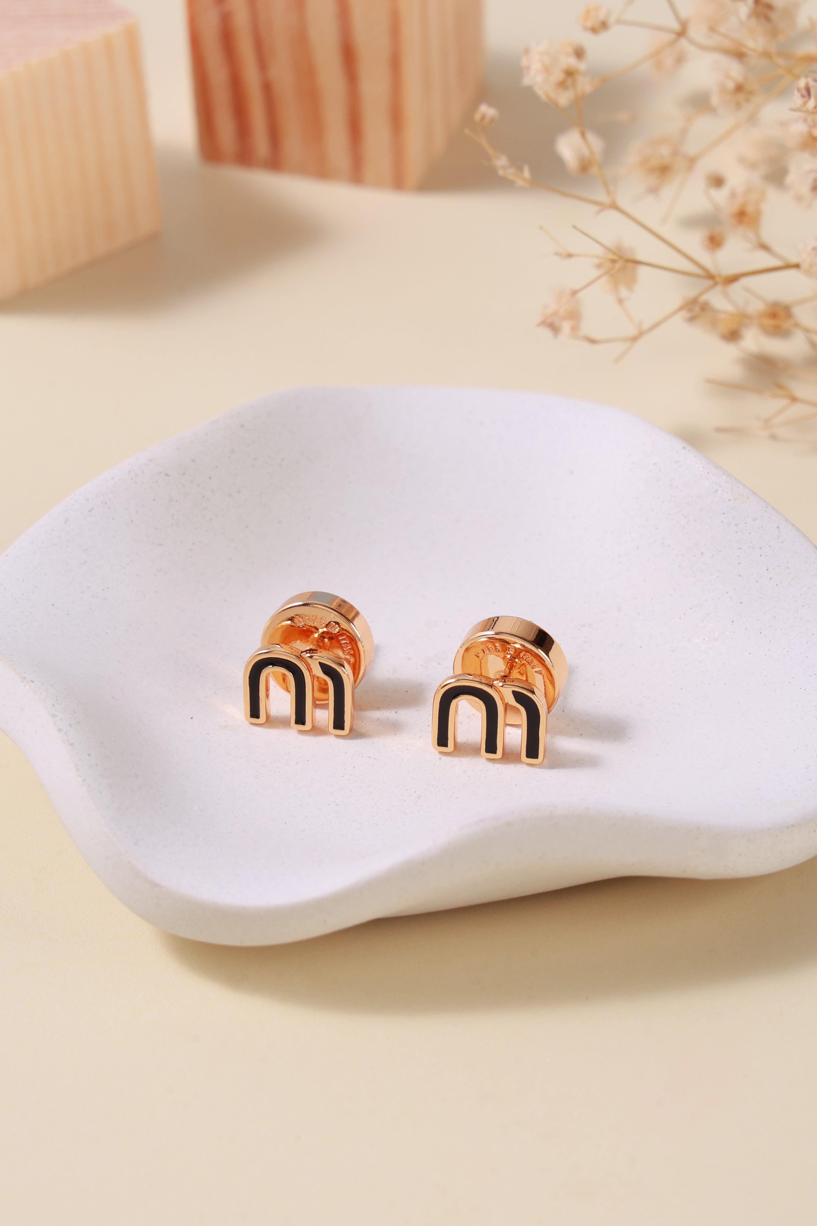 Melissa Glow Studs