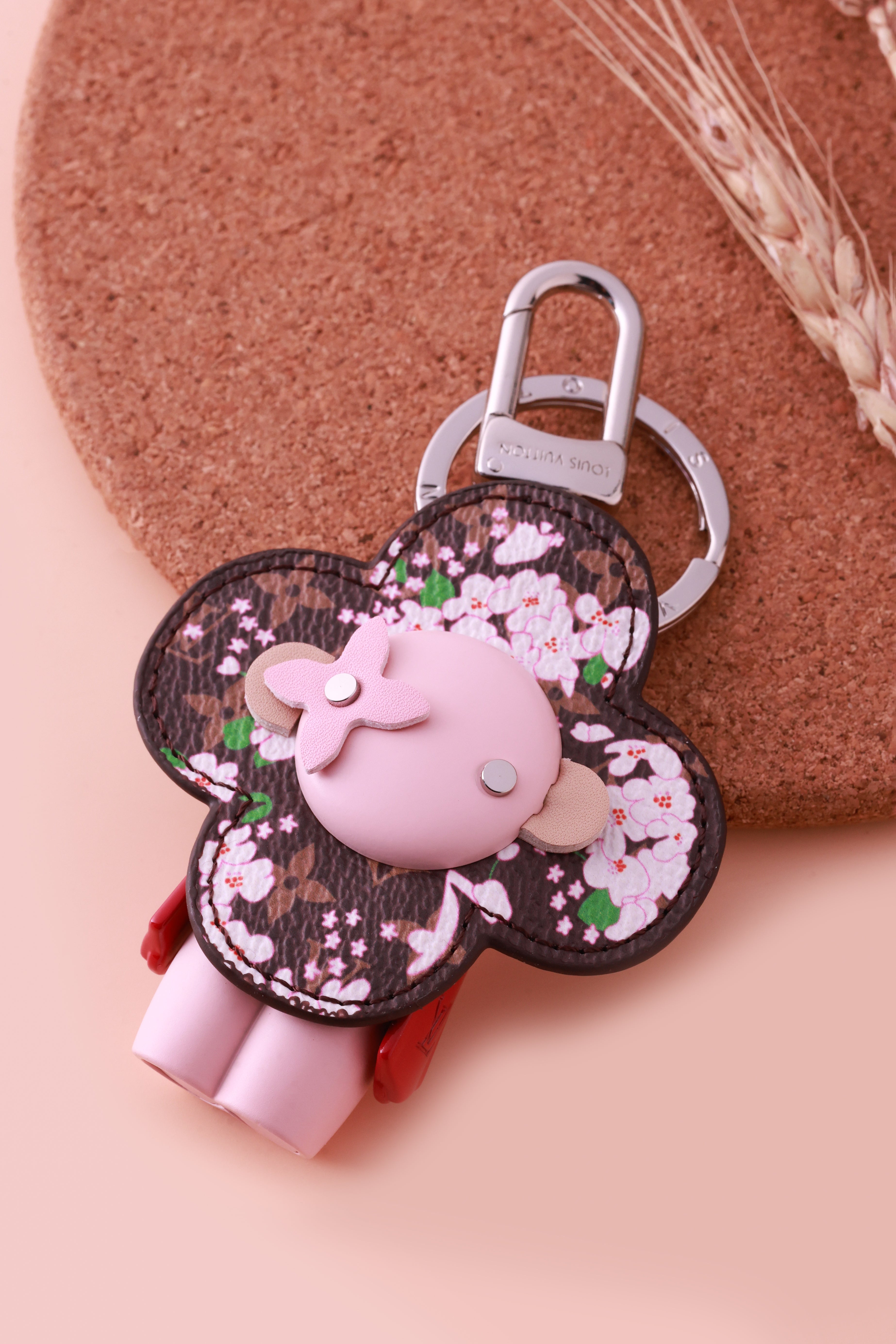 Dazzle Pink Bag Charm