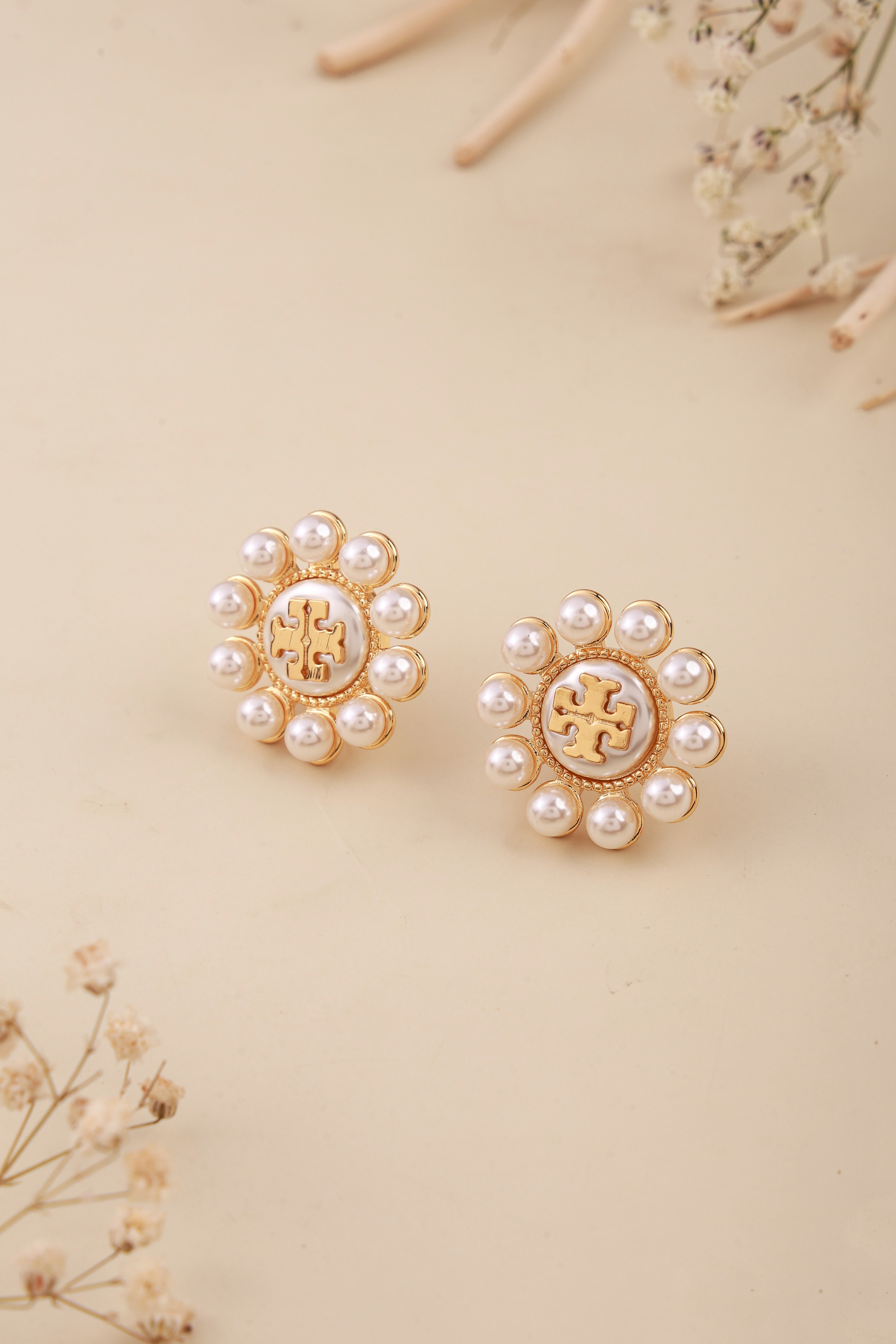 Cosmic Gold Studs