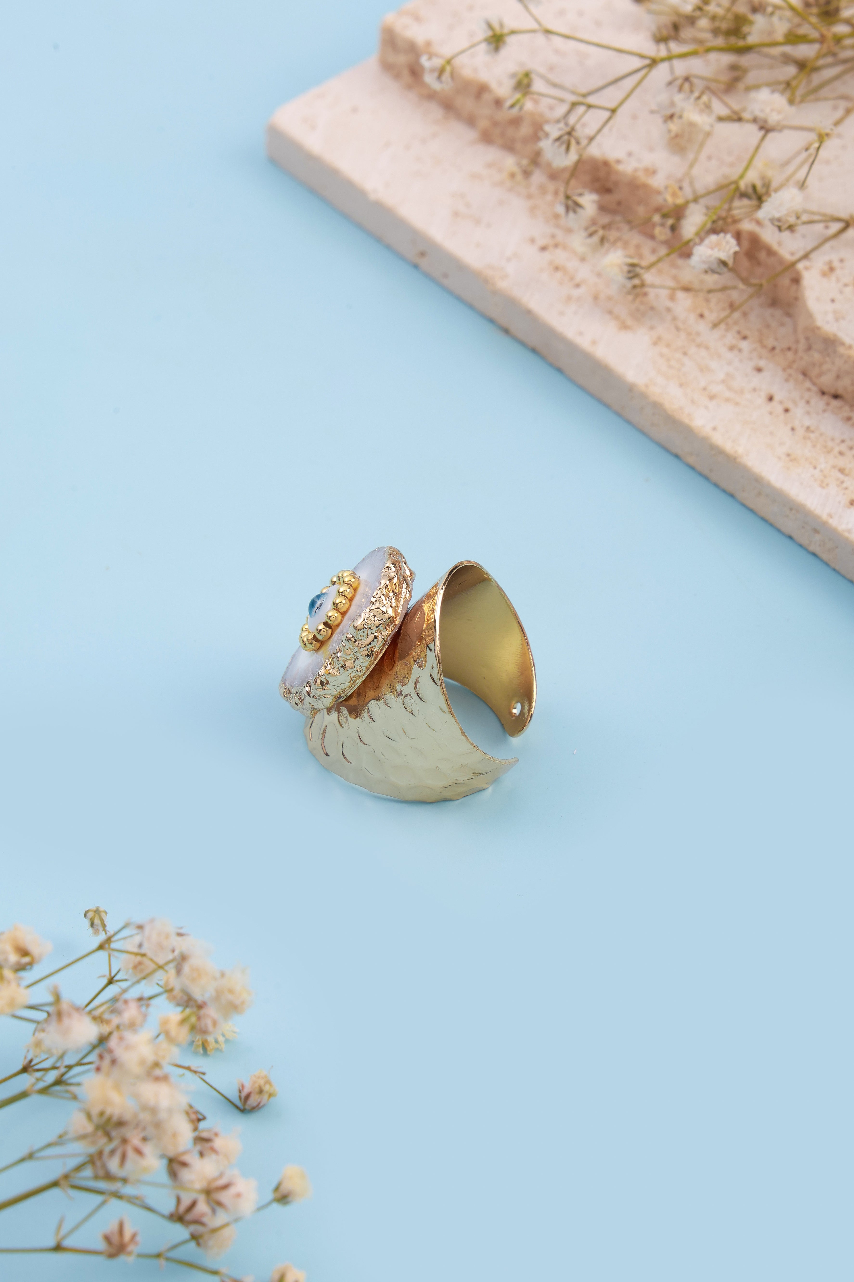 Eyora Light Grey Ring