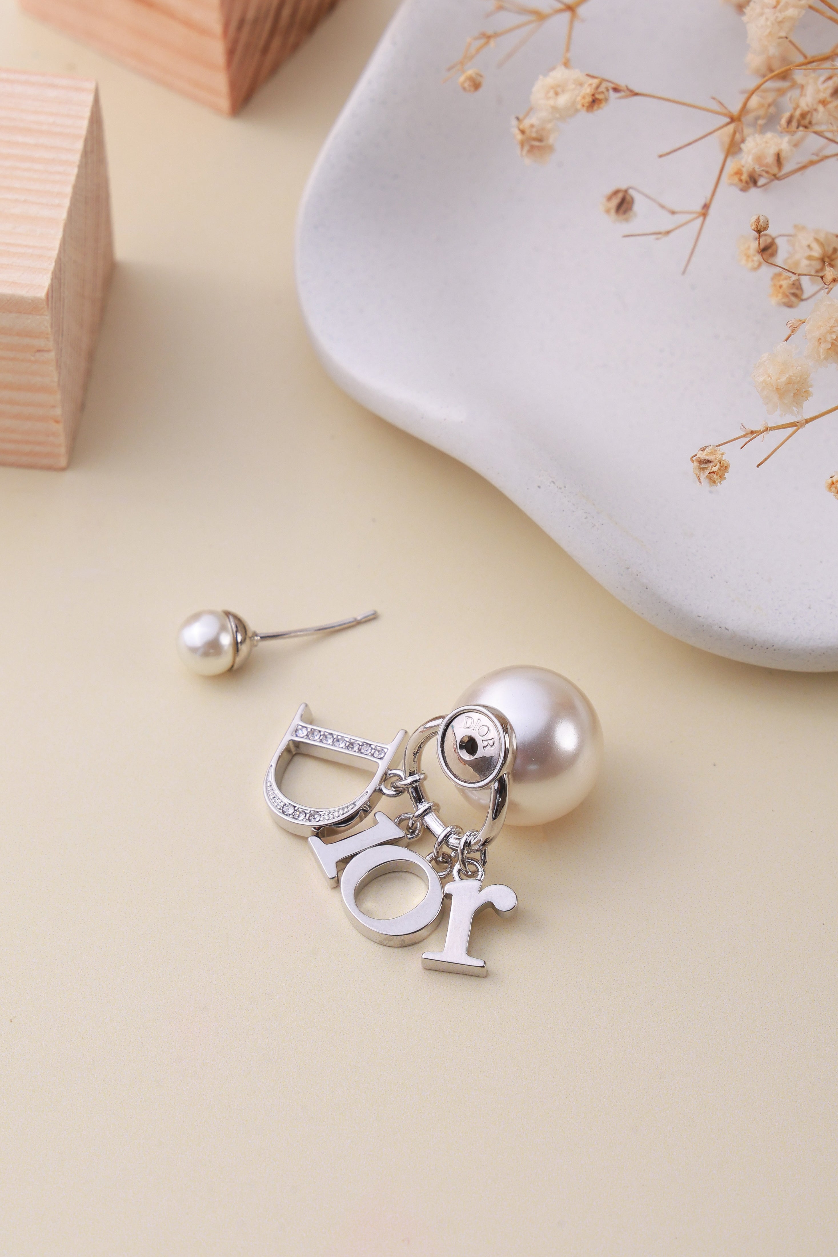 Calisia Luxe Earrings