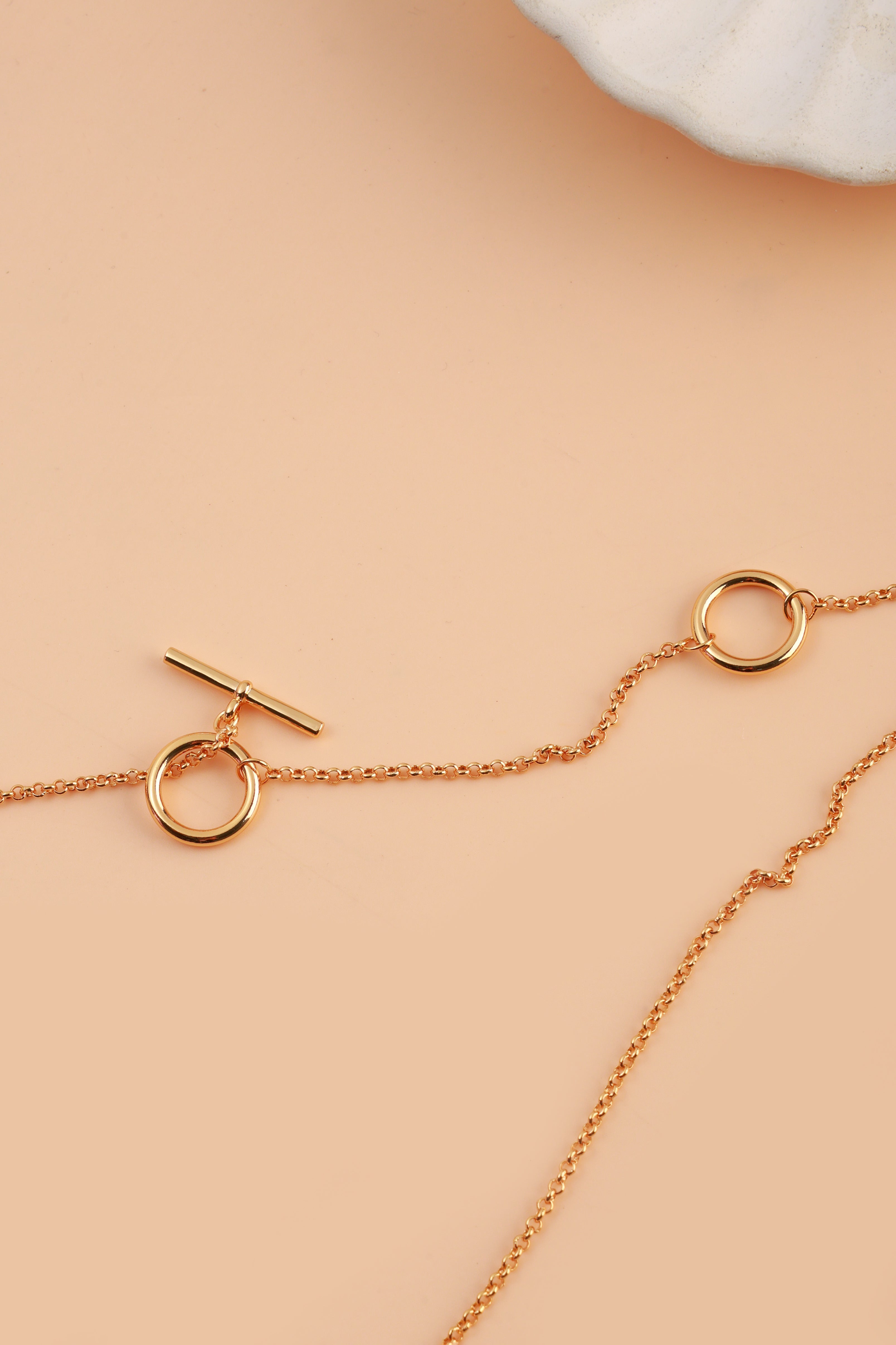 Urban Luxe White Neckchain