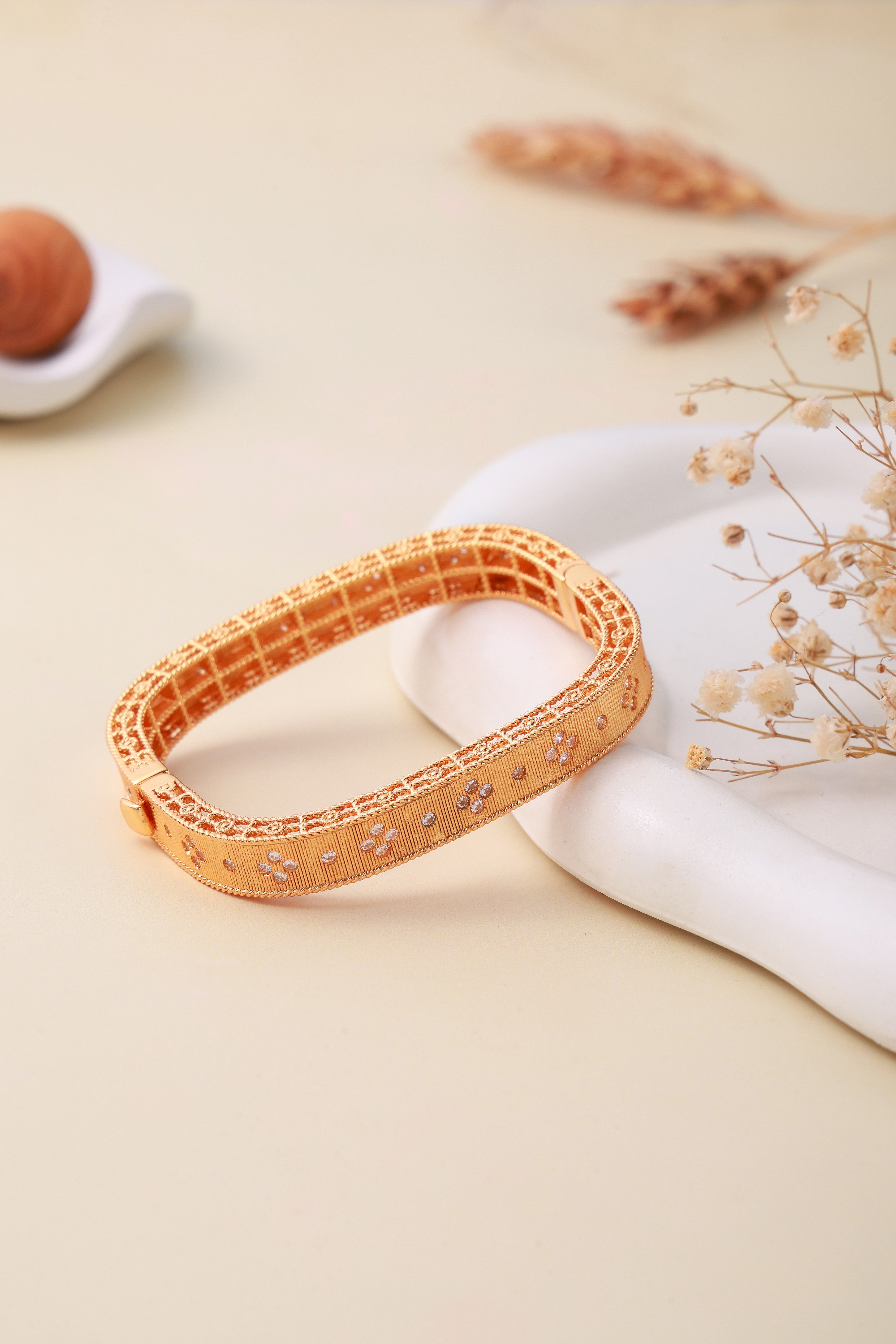 Solvina Glow Bracelet