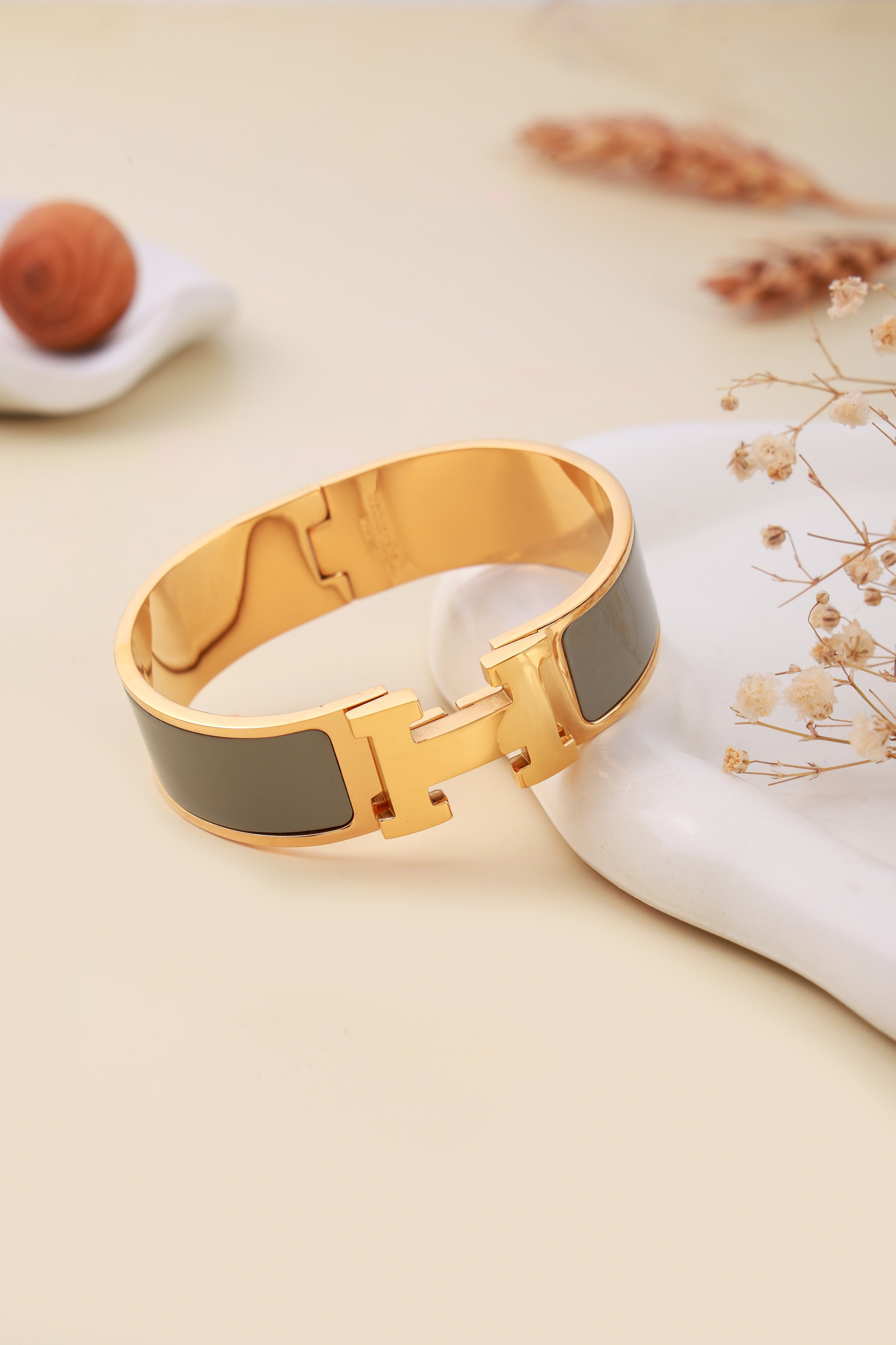 Avelora Luxe Bracelet