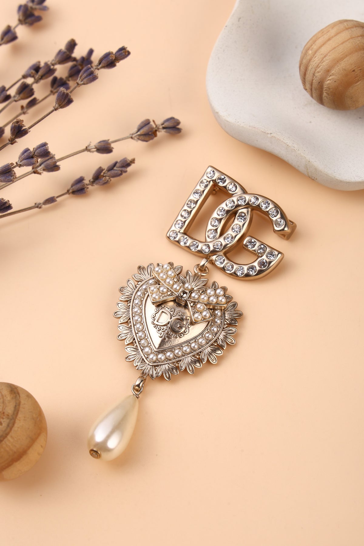 Amara Brooch