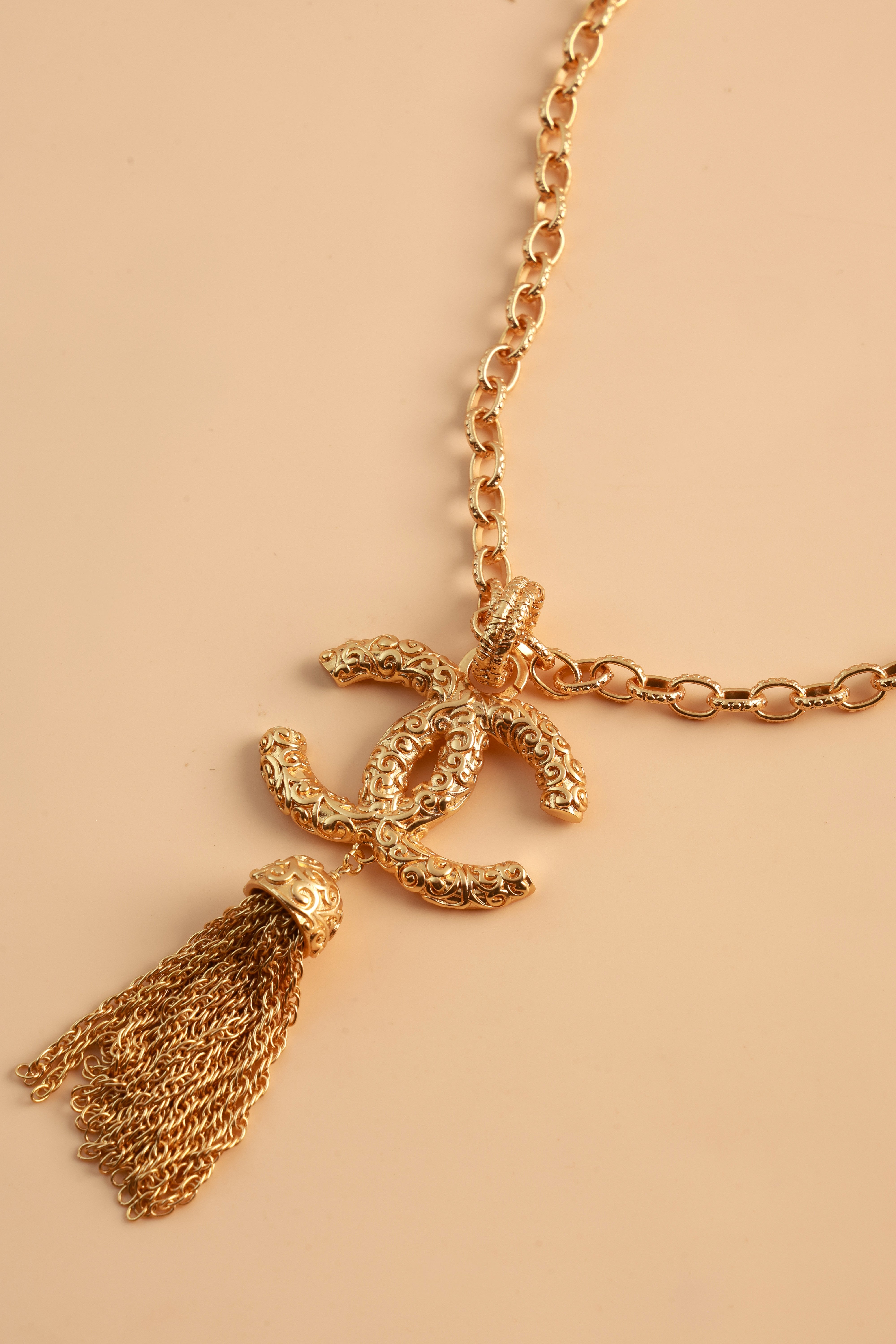 Rustic Orbit Neckchain