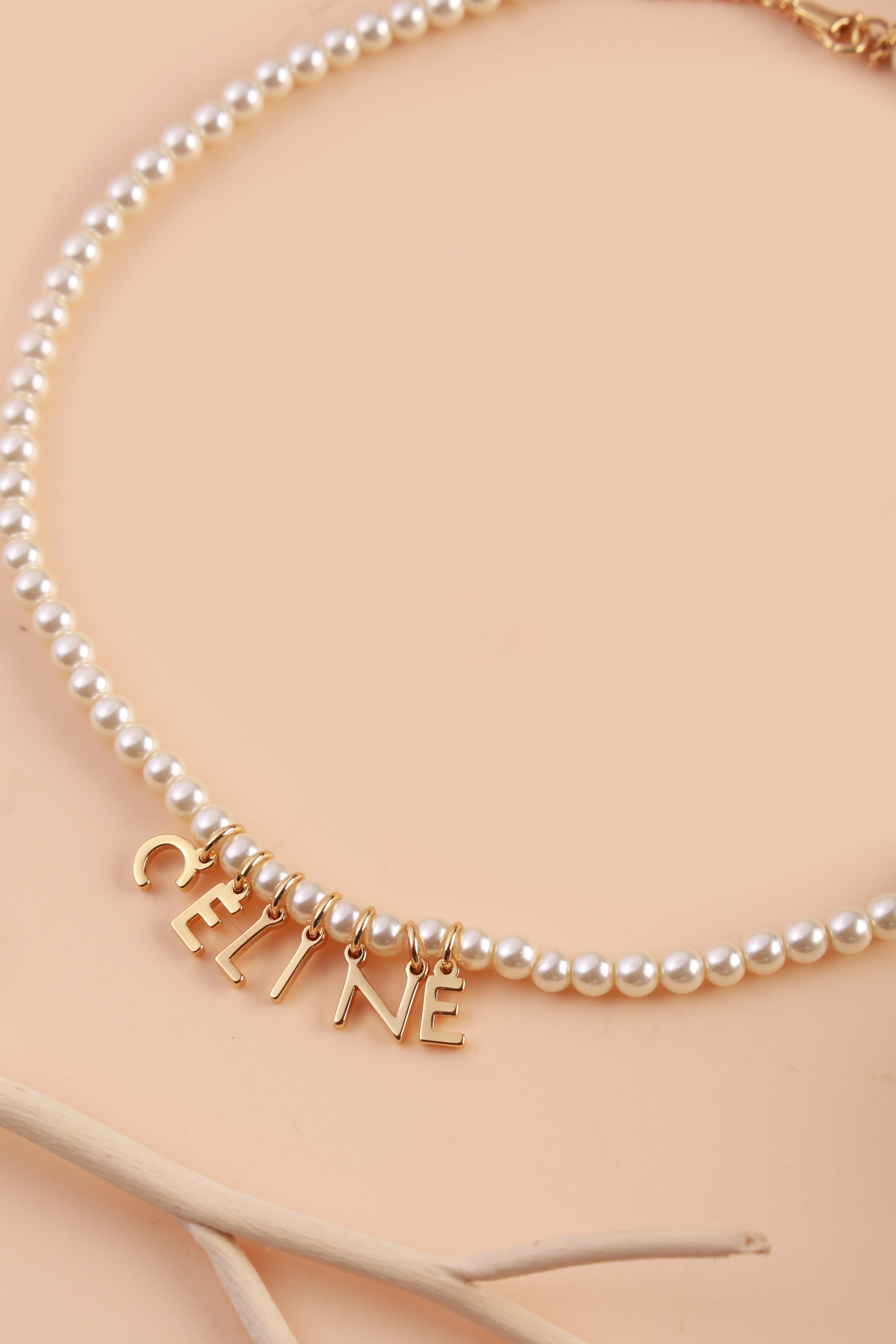 Heirloom Glow Neckchain