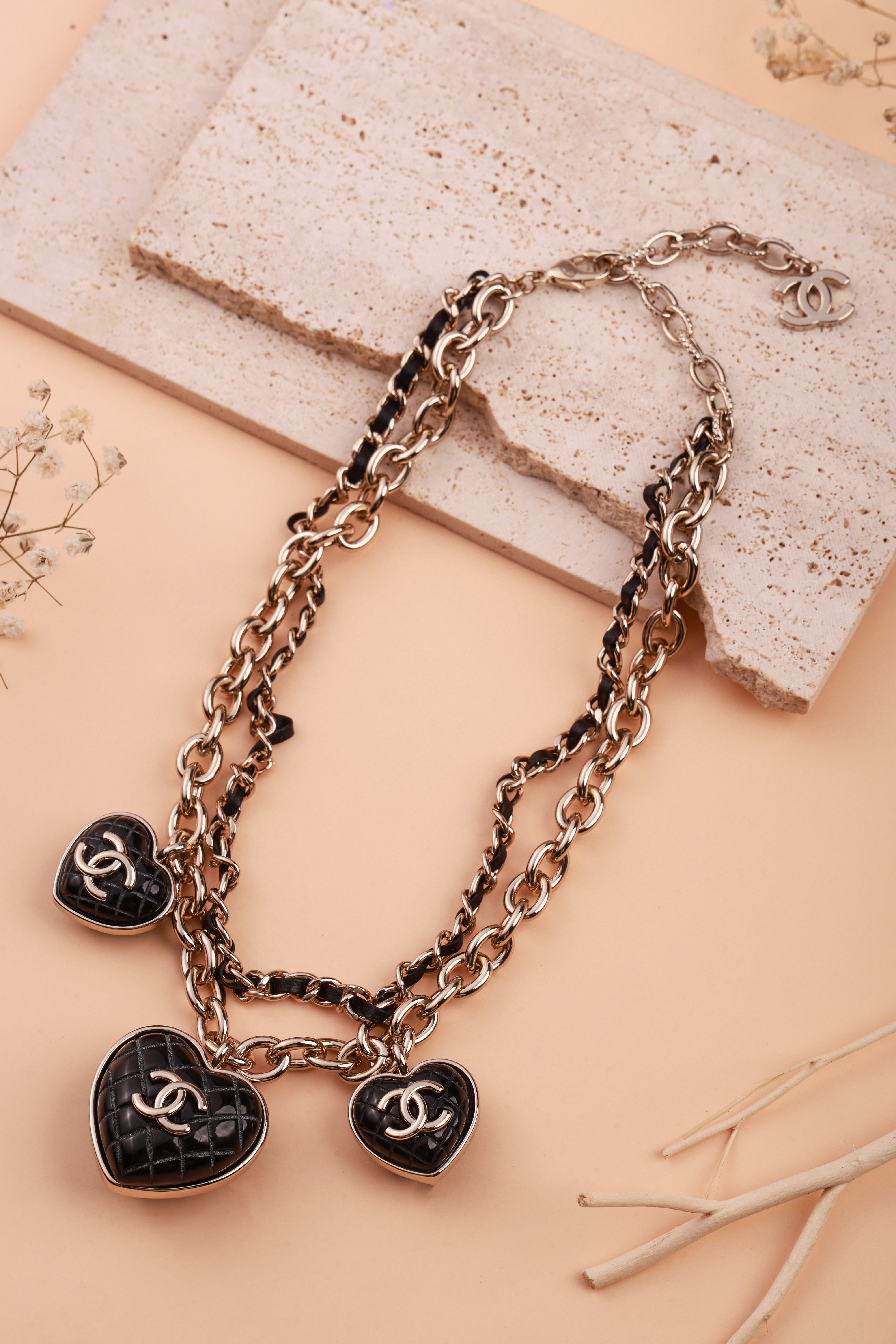 Desert Loop Neckchain