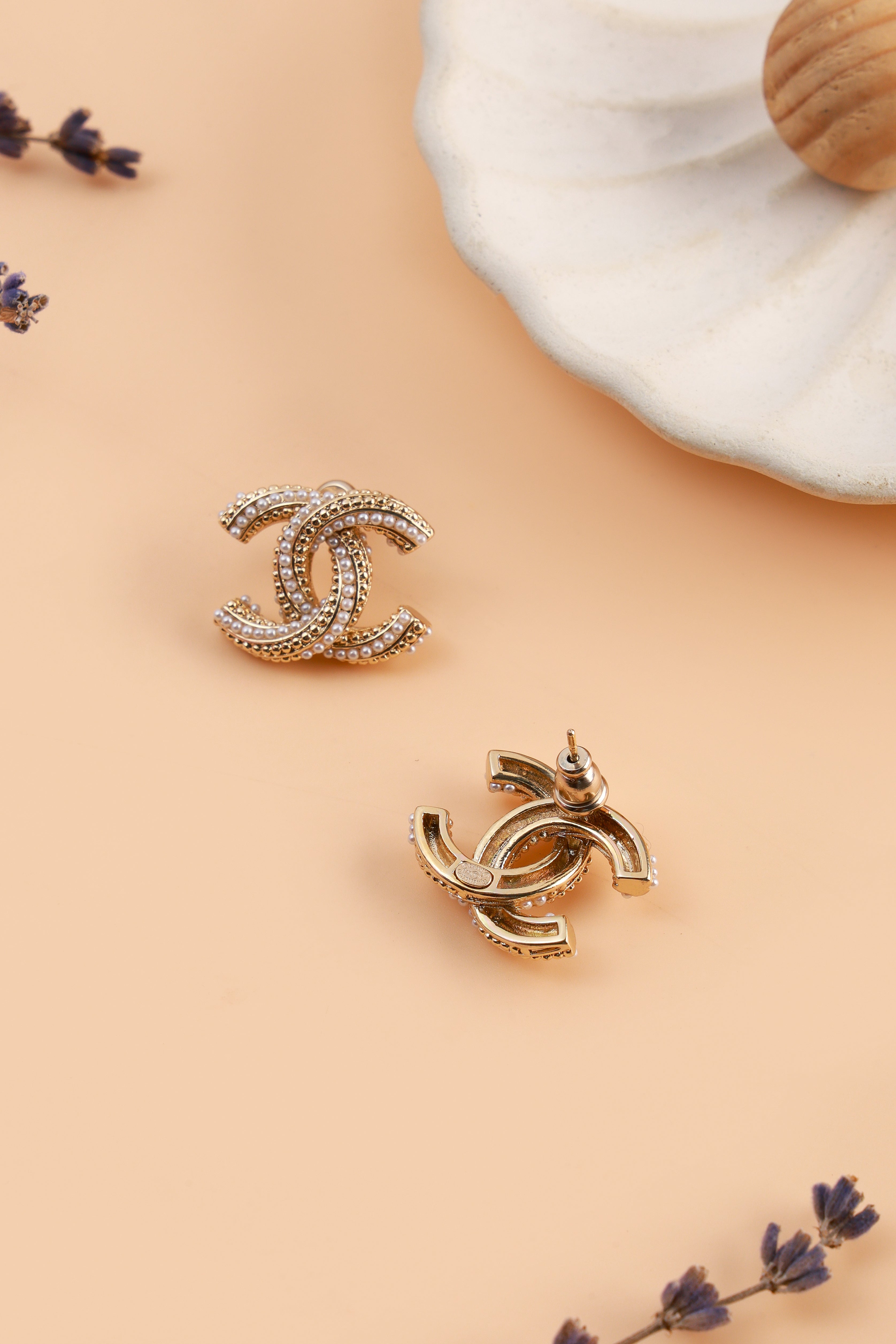 Fleur De Perle Studs