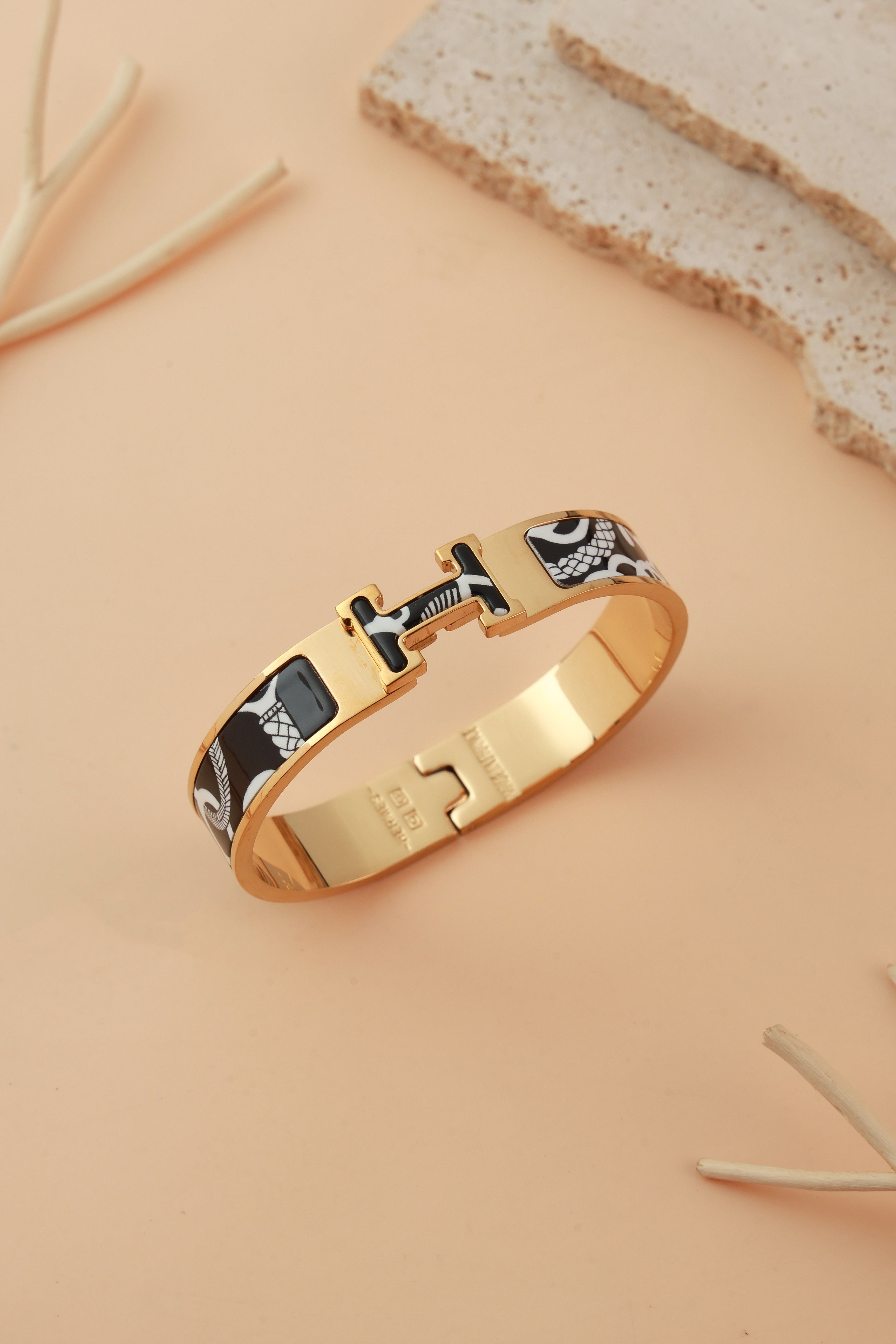 Aurora Reflection Bracelet