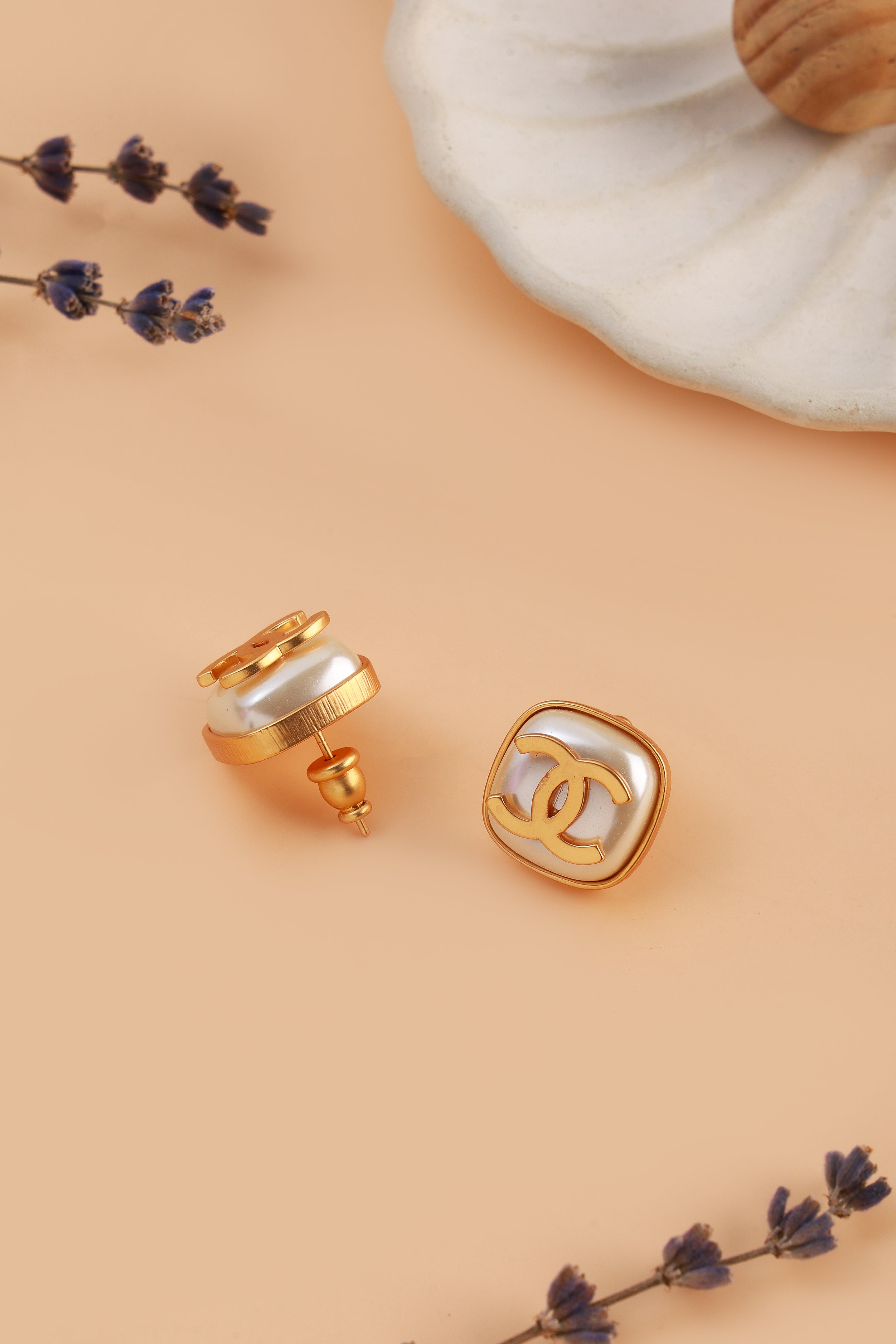 Pearlia Studs