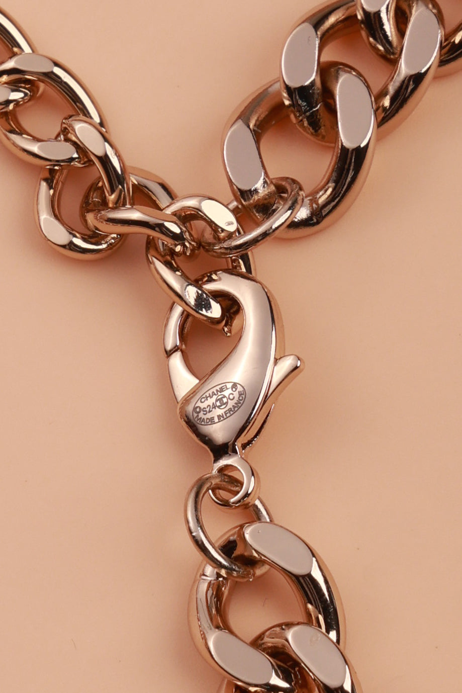 Ember Line Neckchain