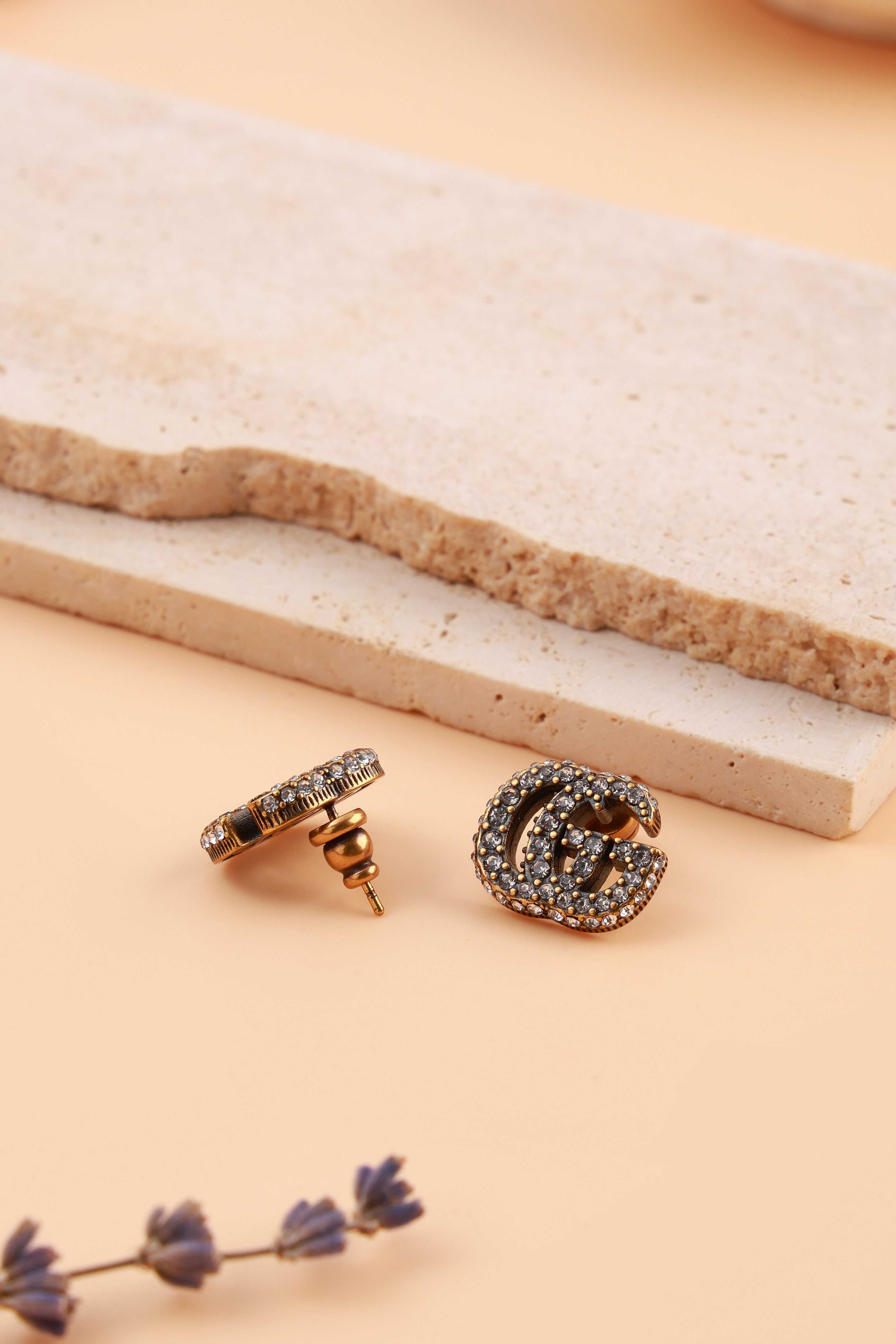 Zivelle Studs
