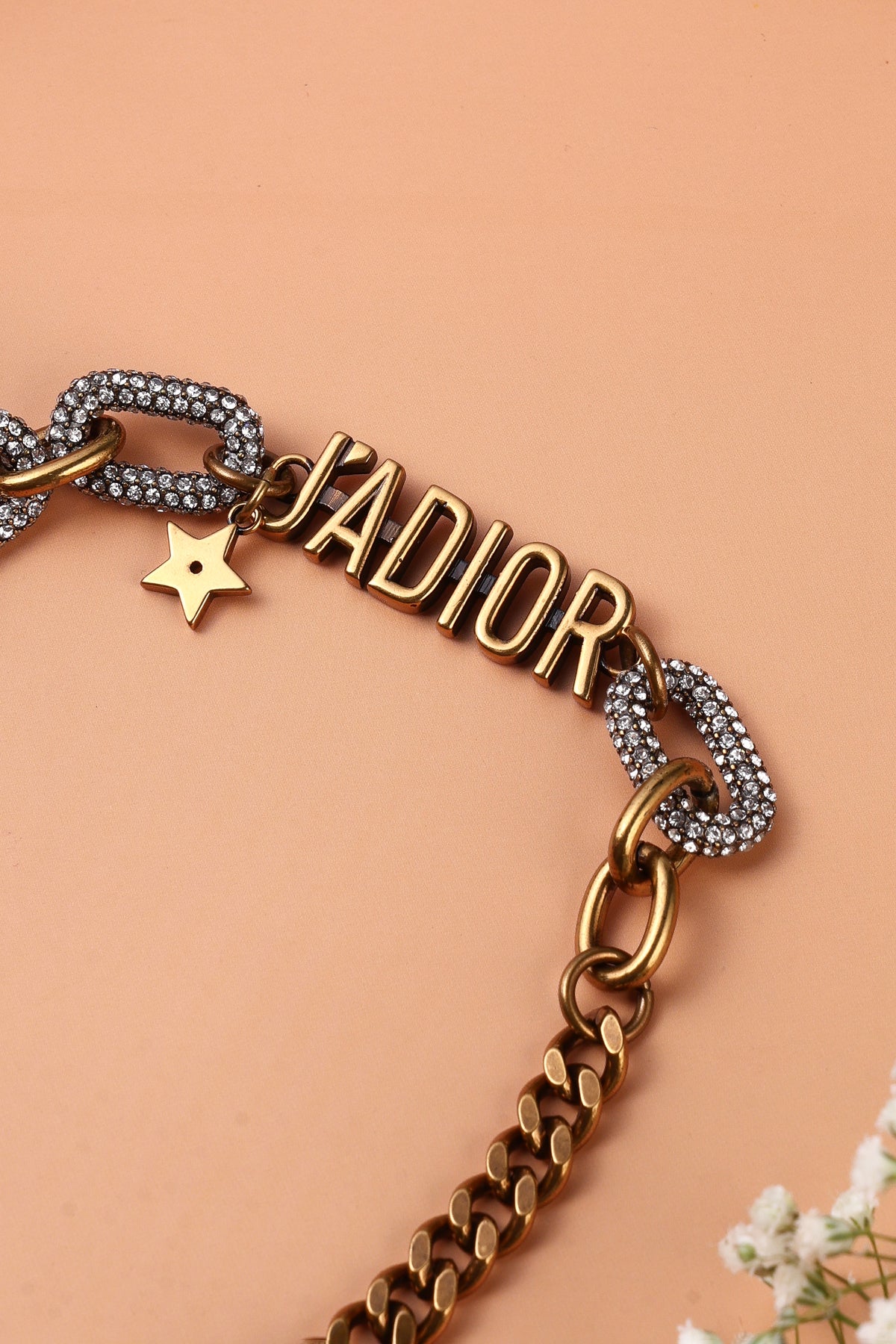 Lucienne Neckchain