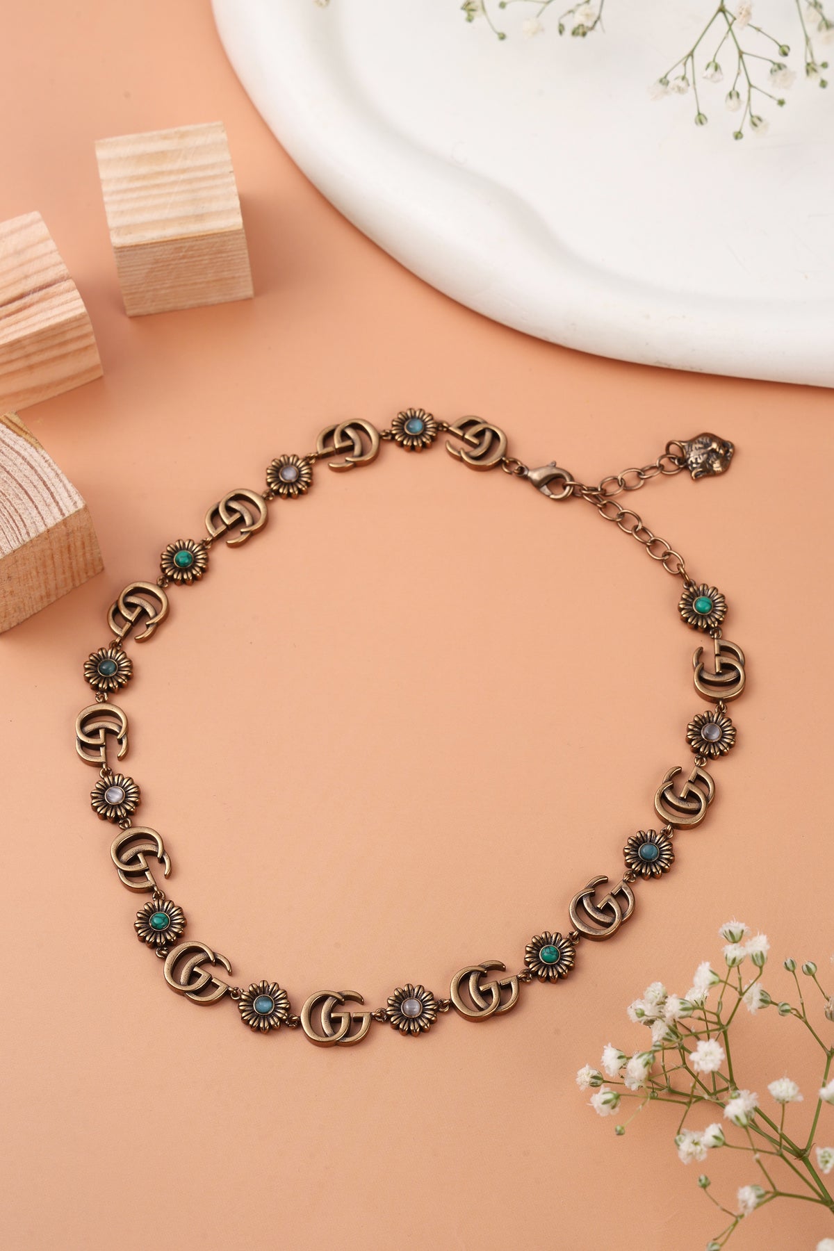 Virelle Neckchain