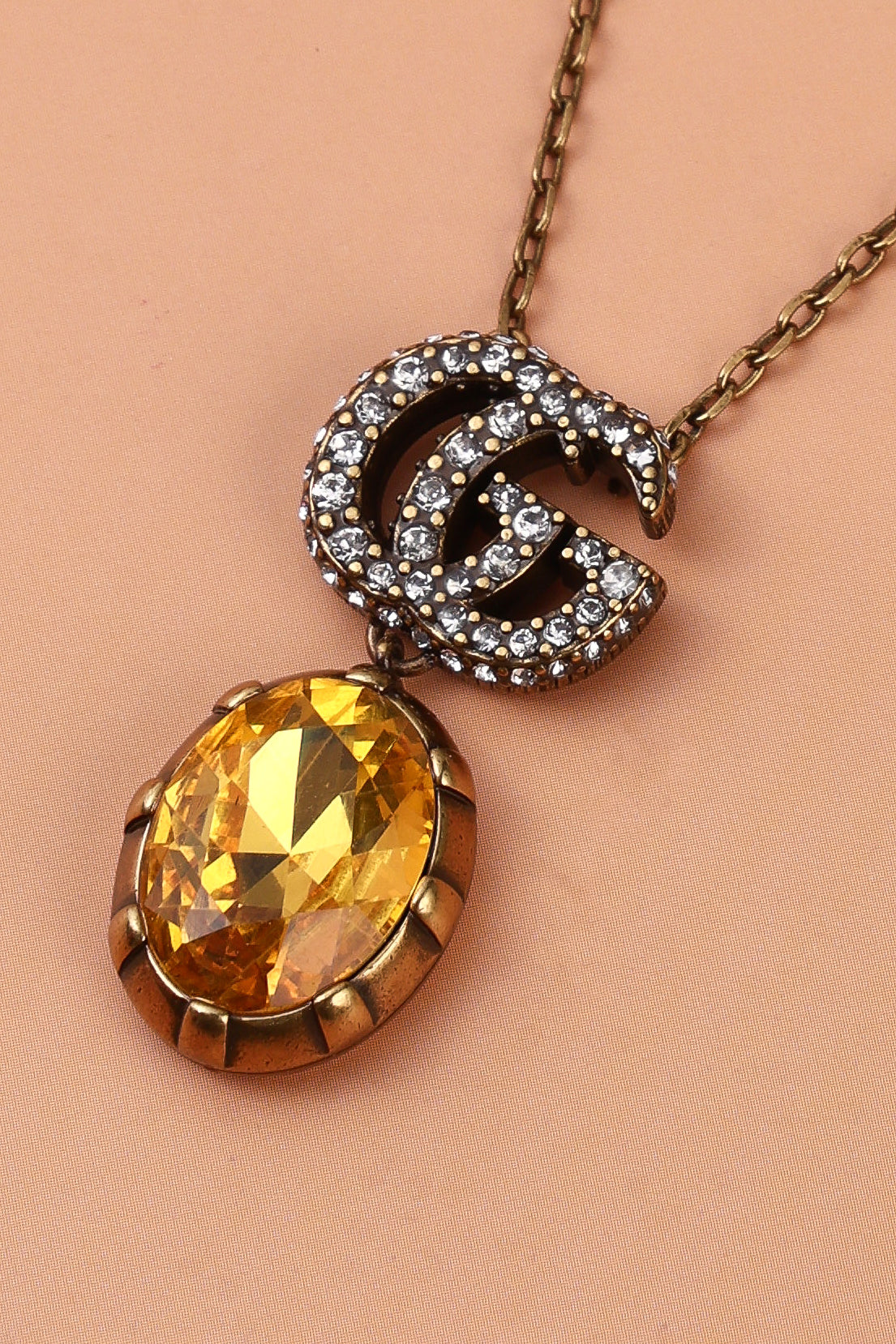 Valenne Neckchain