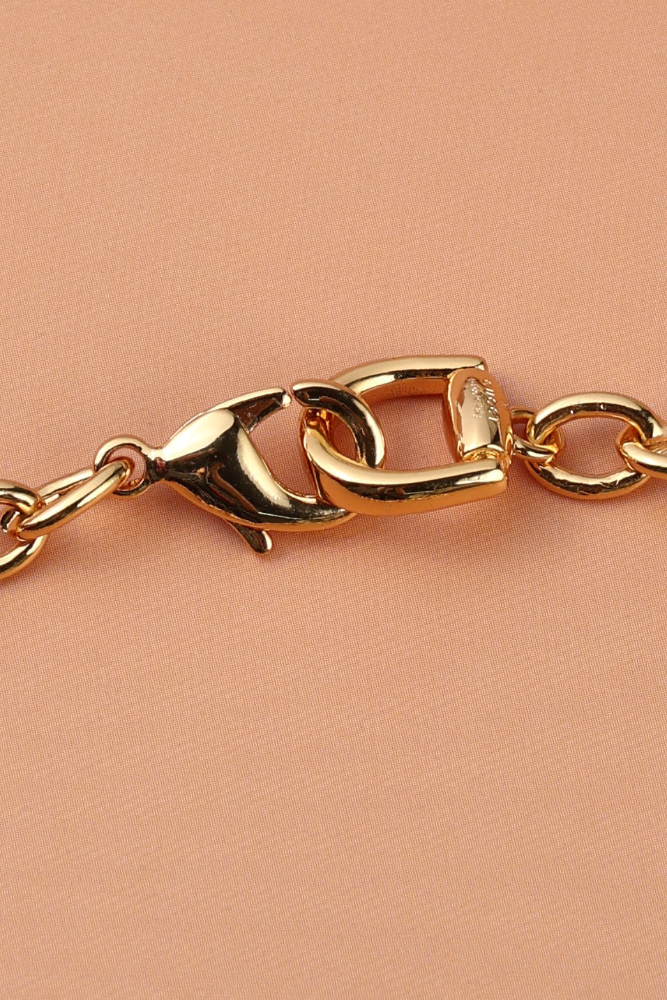 Evelune Neckchain