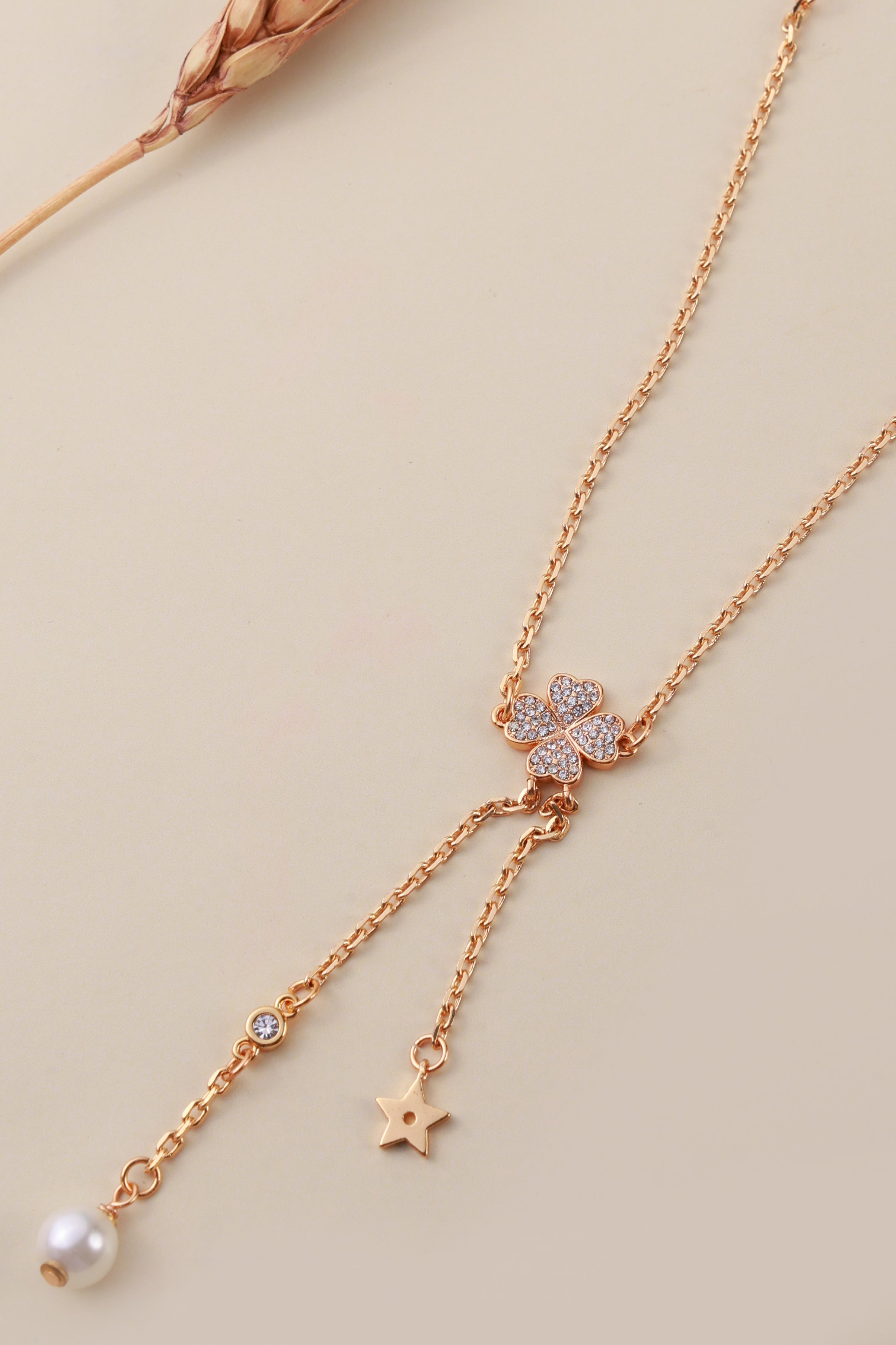 Fioriel Glow Neckchain