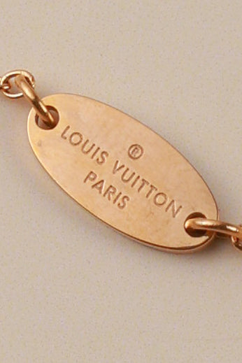 Avera Luxe Neckchain