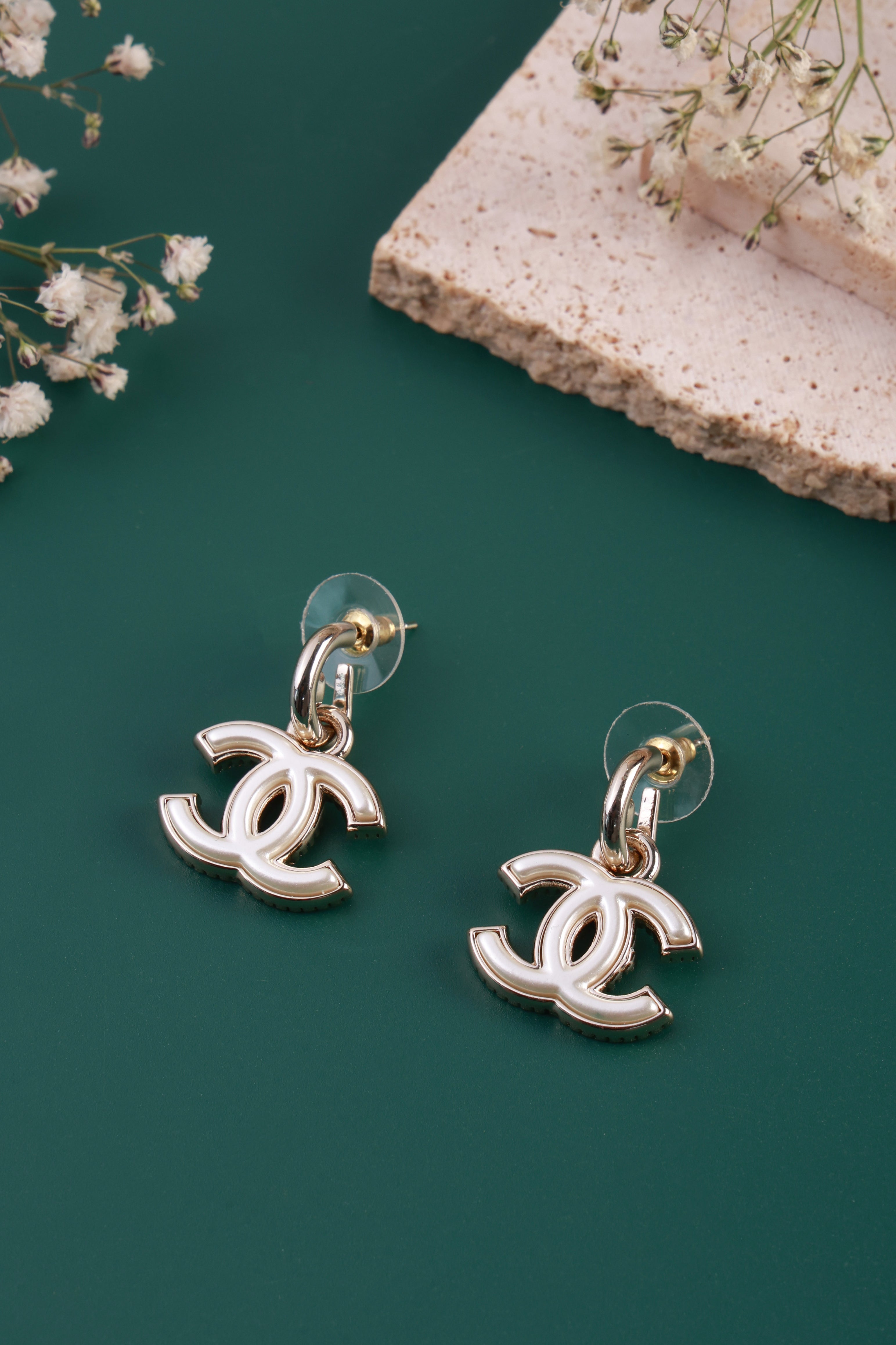 Veyra White Earrings