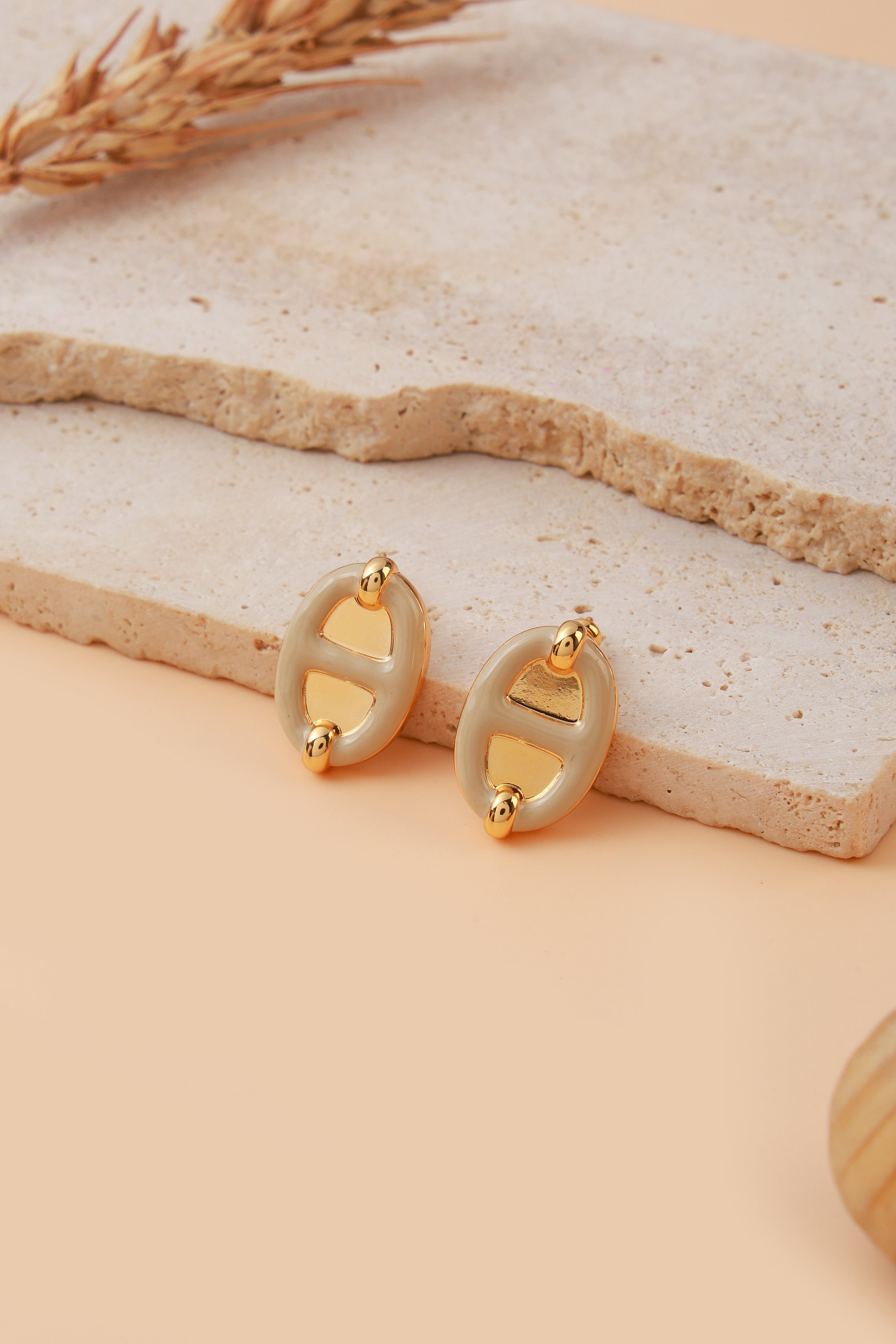 Virella Studs