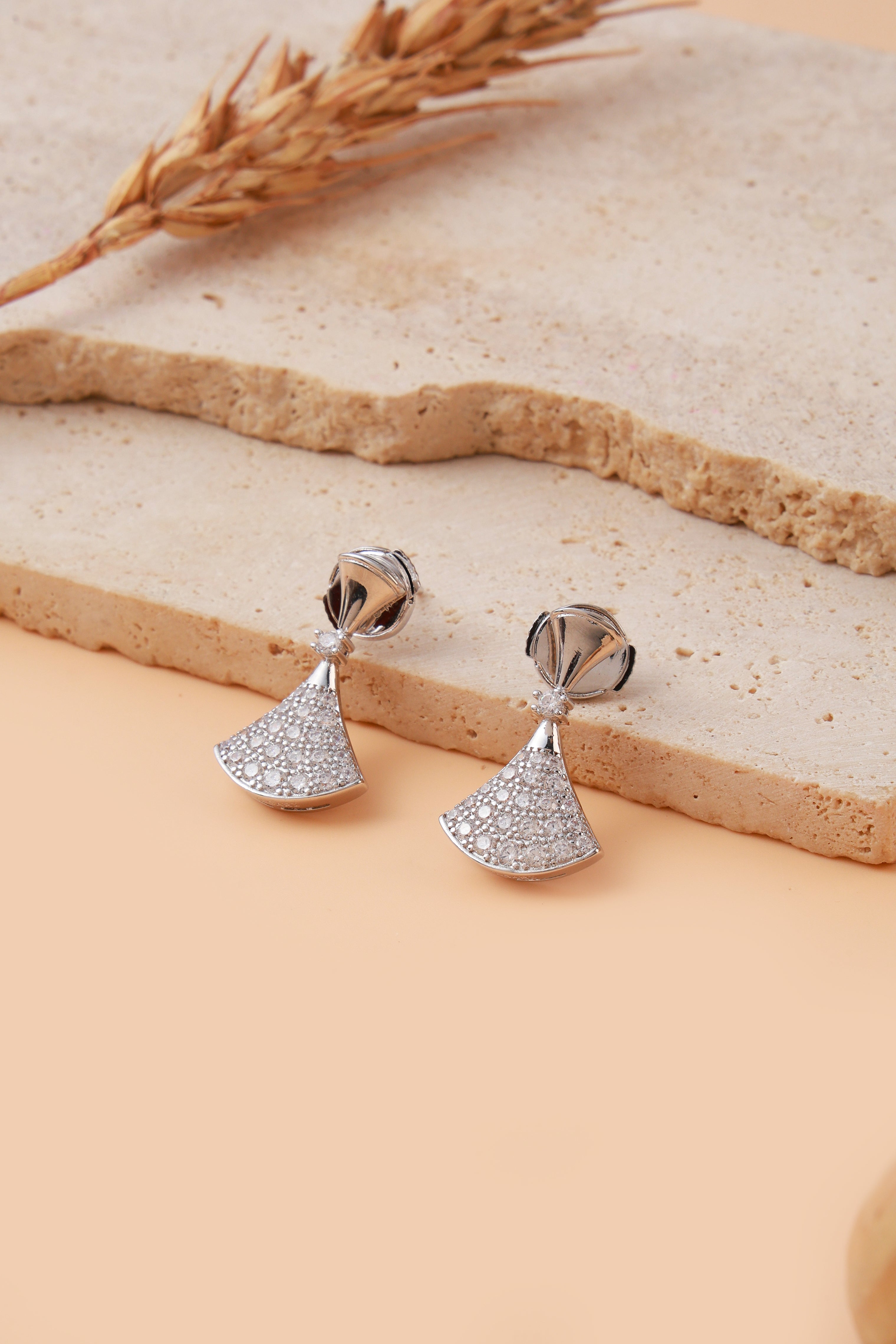 Olivelle Earrings