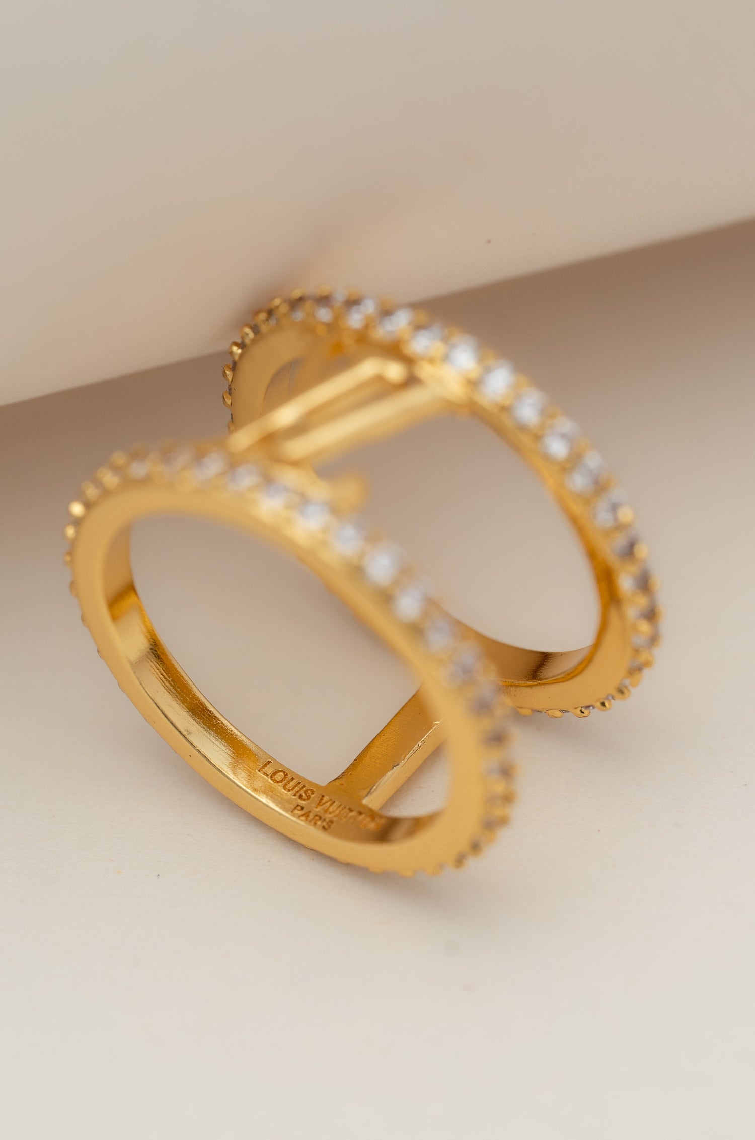 Signature Ring