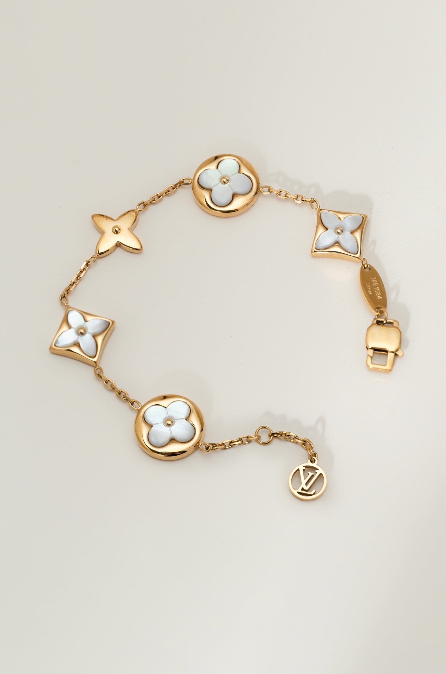 Aurora Petal Elvy Bracelet