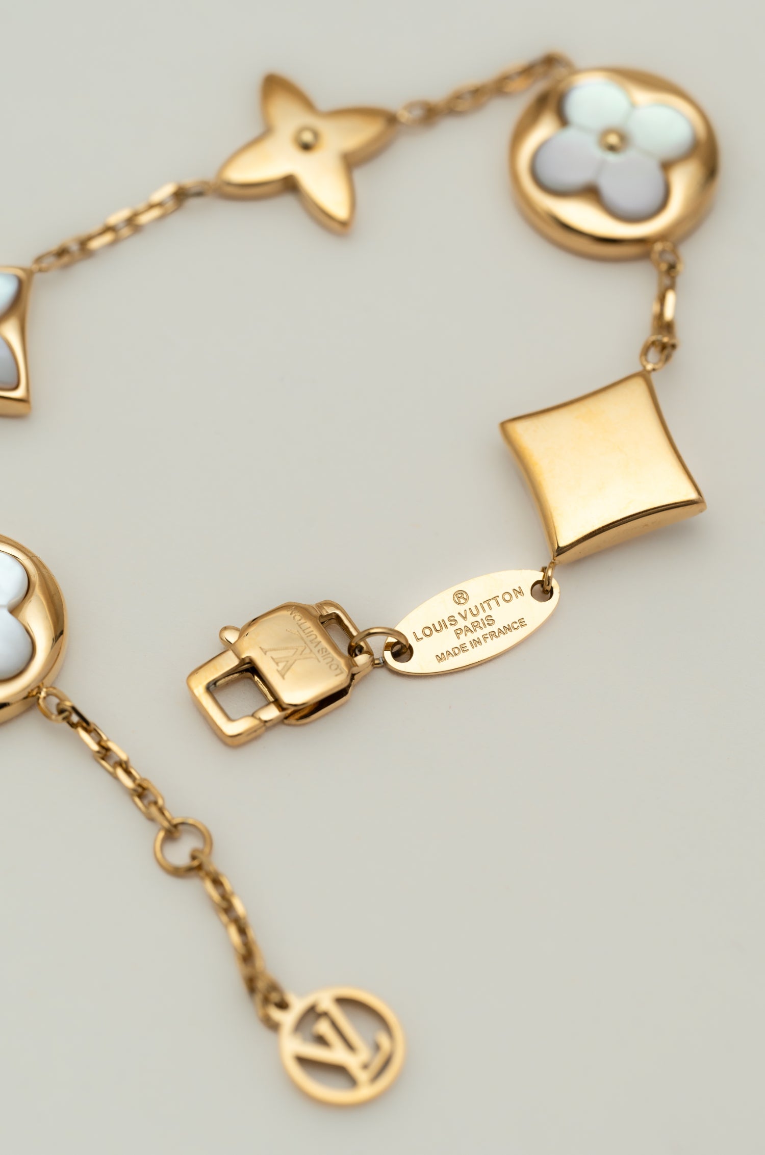 Aurora Petal Elvy Bracelet