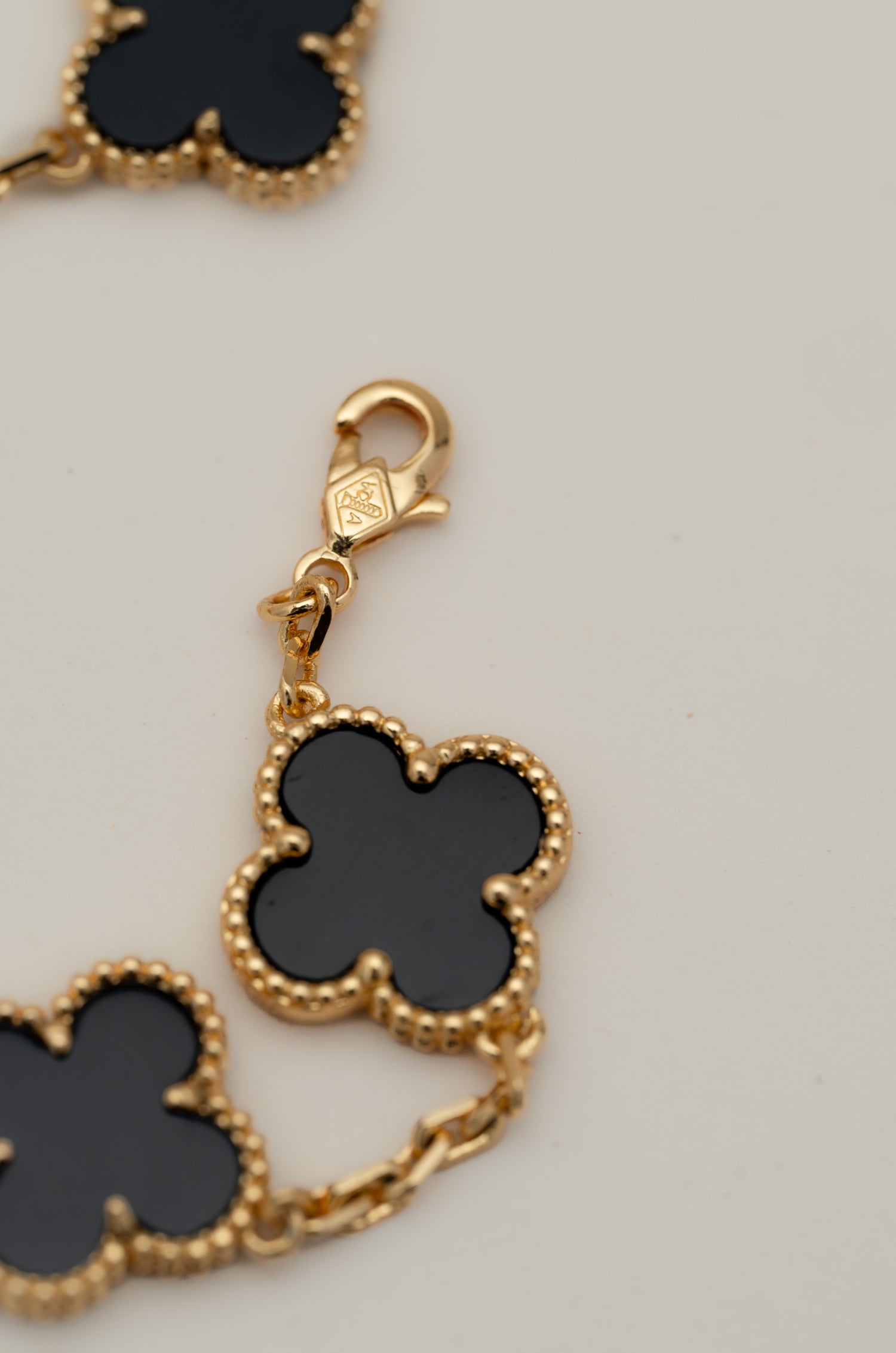 Black Gold Clover Connection Bracelet