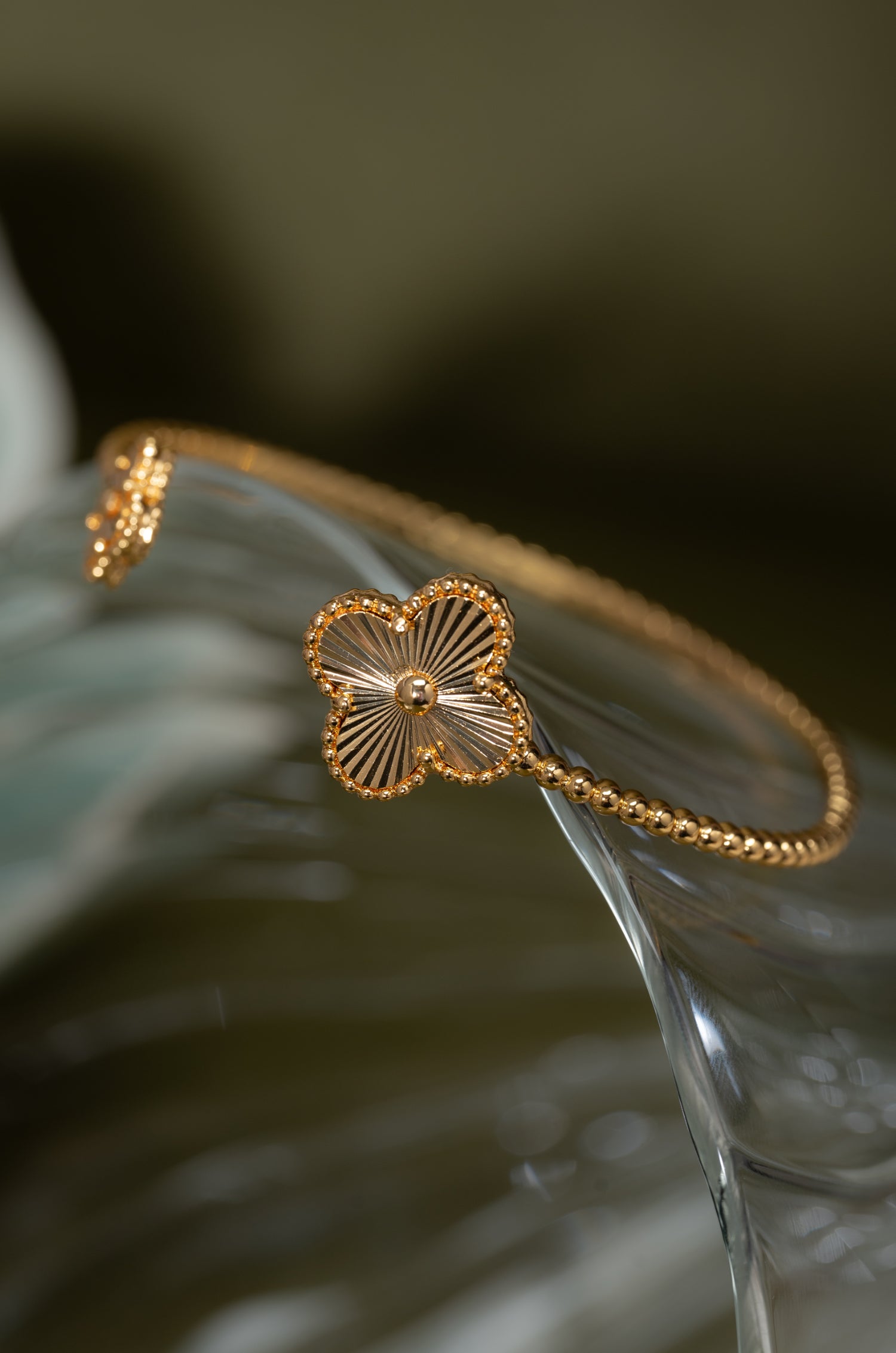 Dazzling Golden Flora Cuff Van Chief Bracelet
