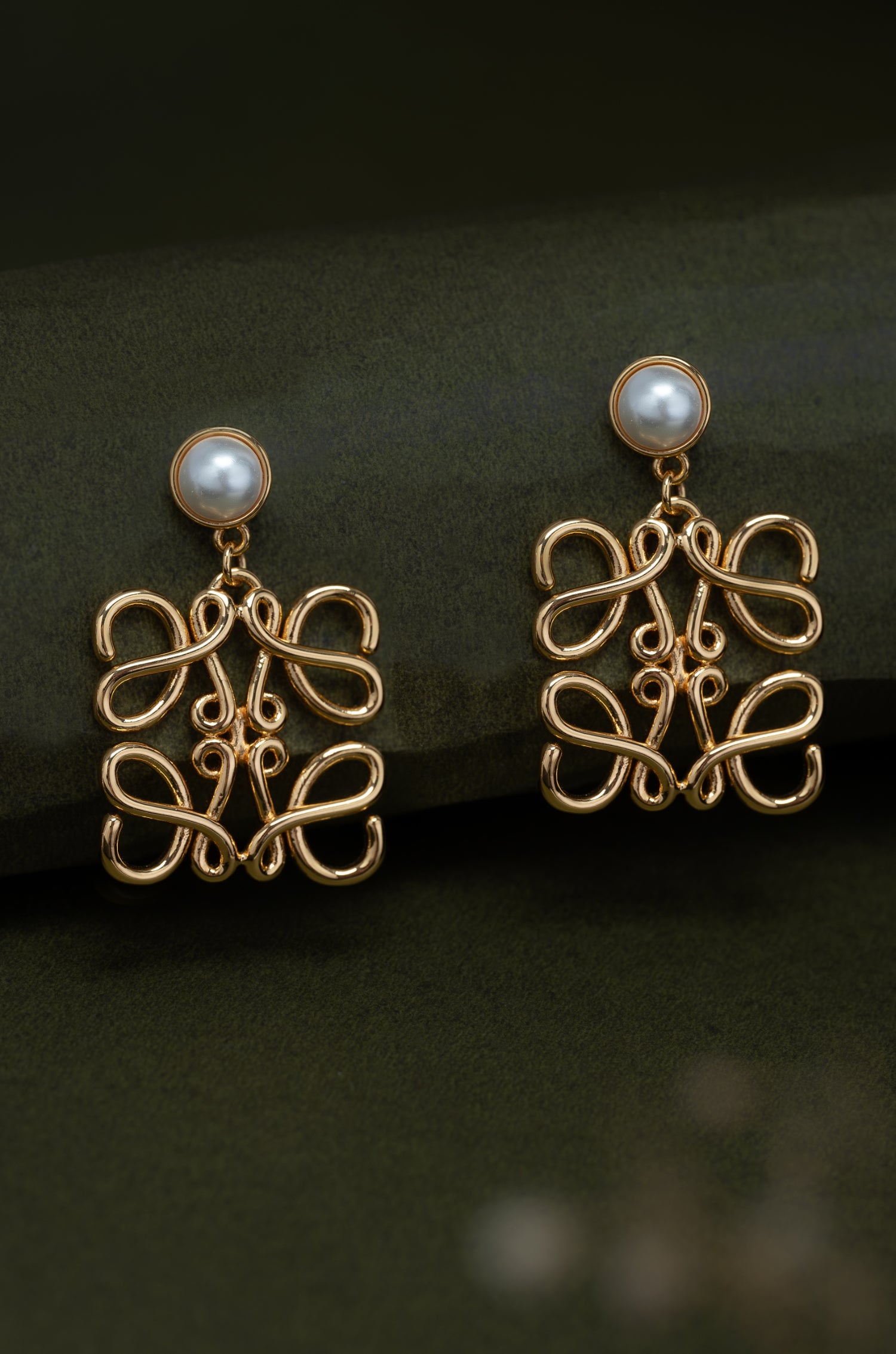 Gilded Guardian Lowe Earrings