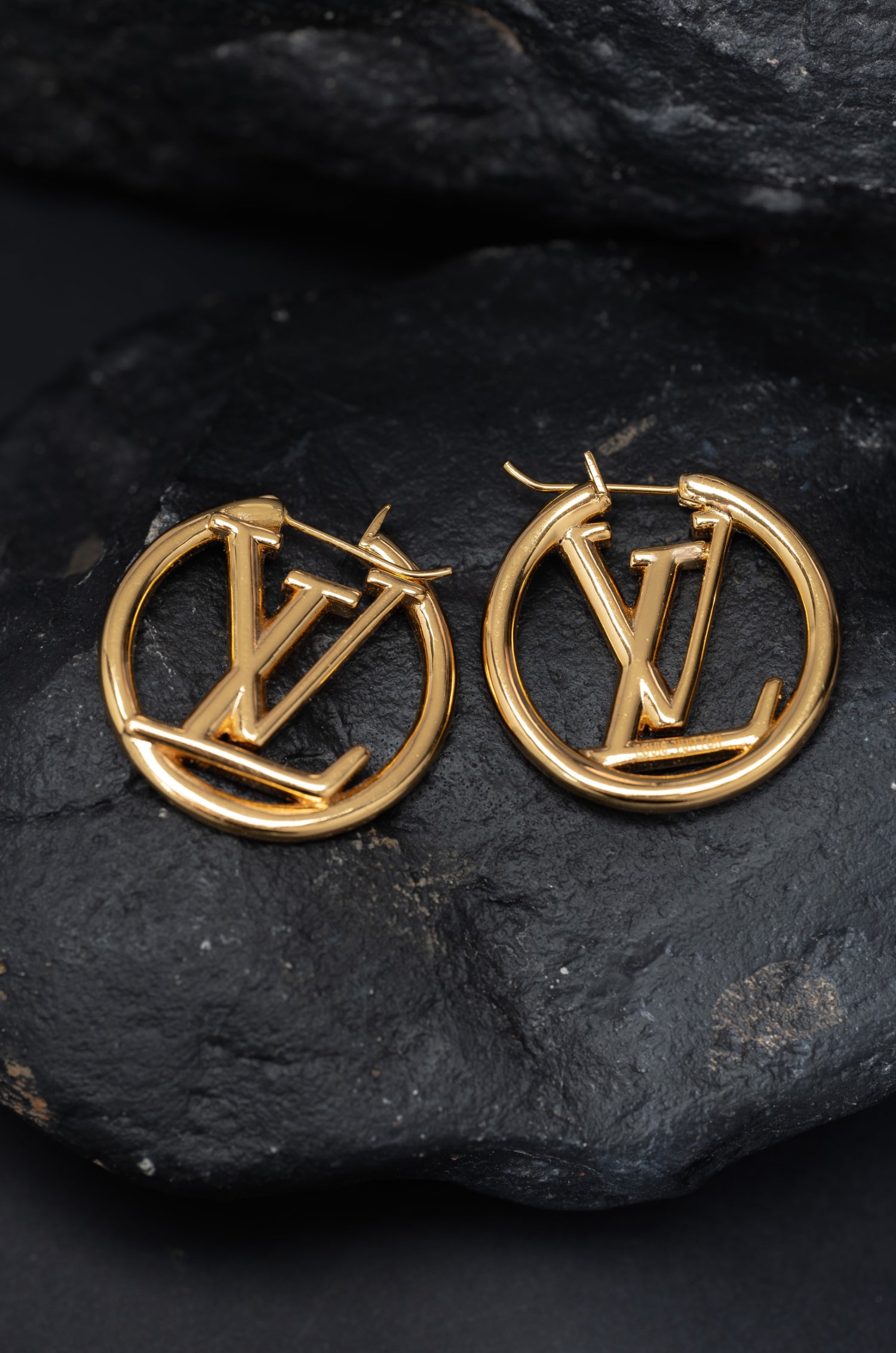 Toronto Elvy Hoop Earrings