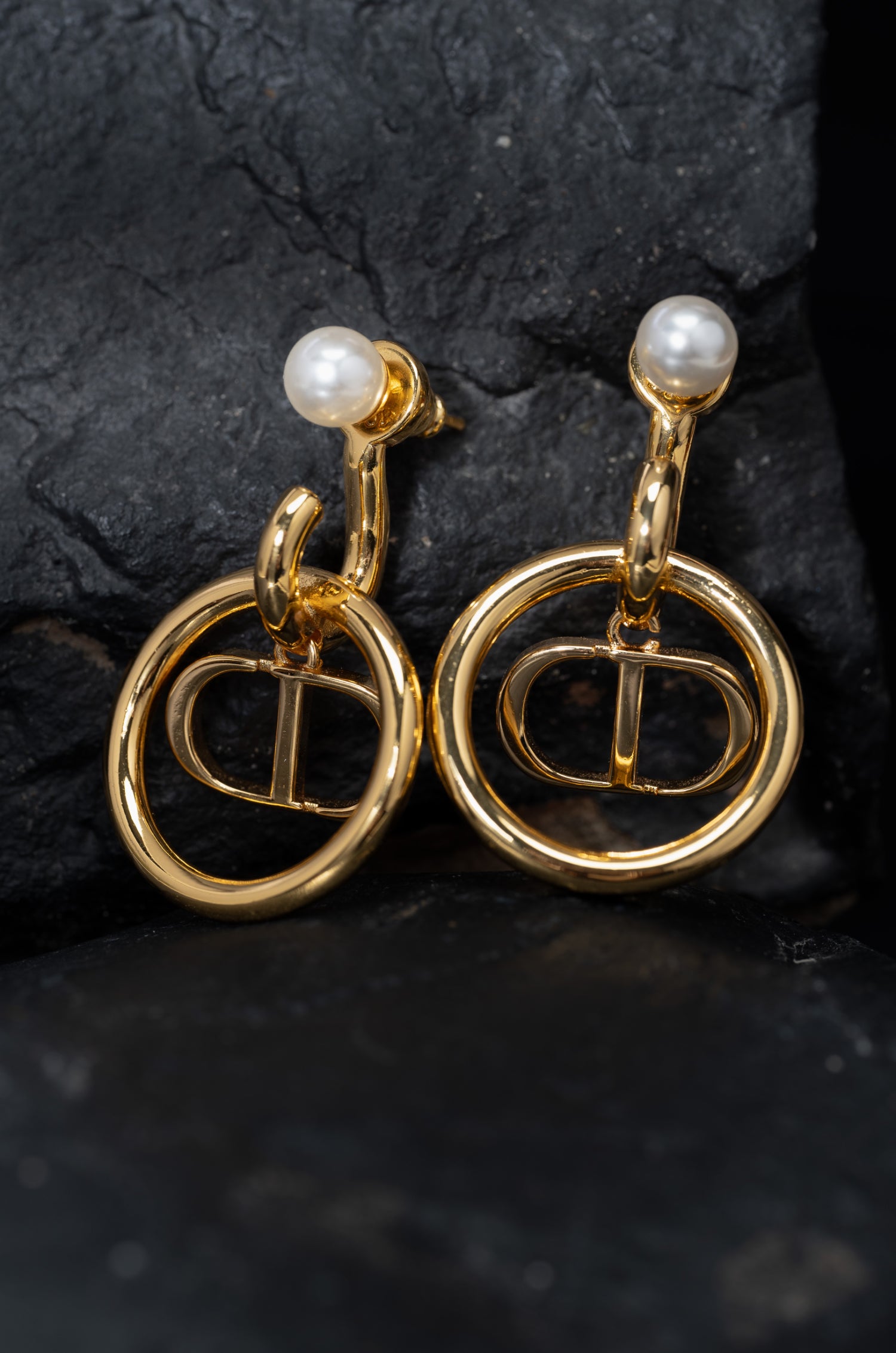 Selene Diot Hoop Earrings