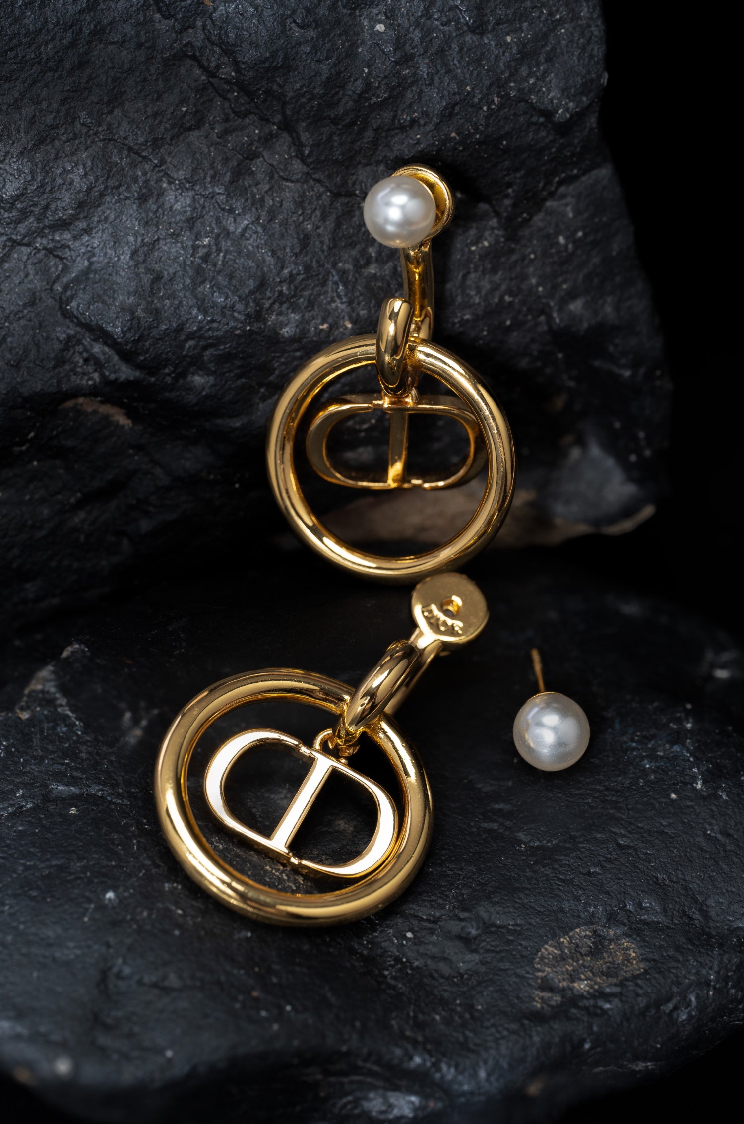 Selene Diot Hoop Earrings
