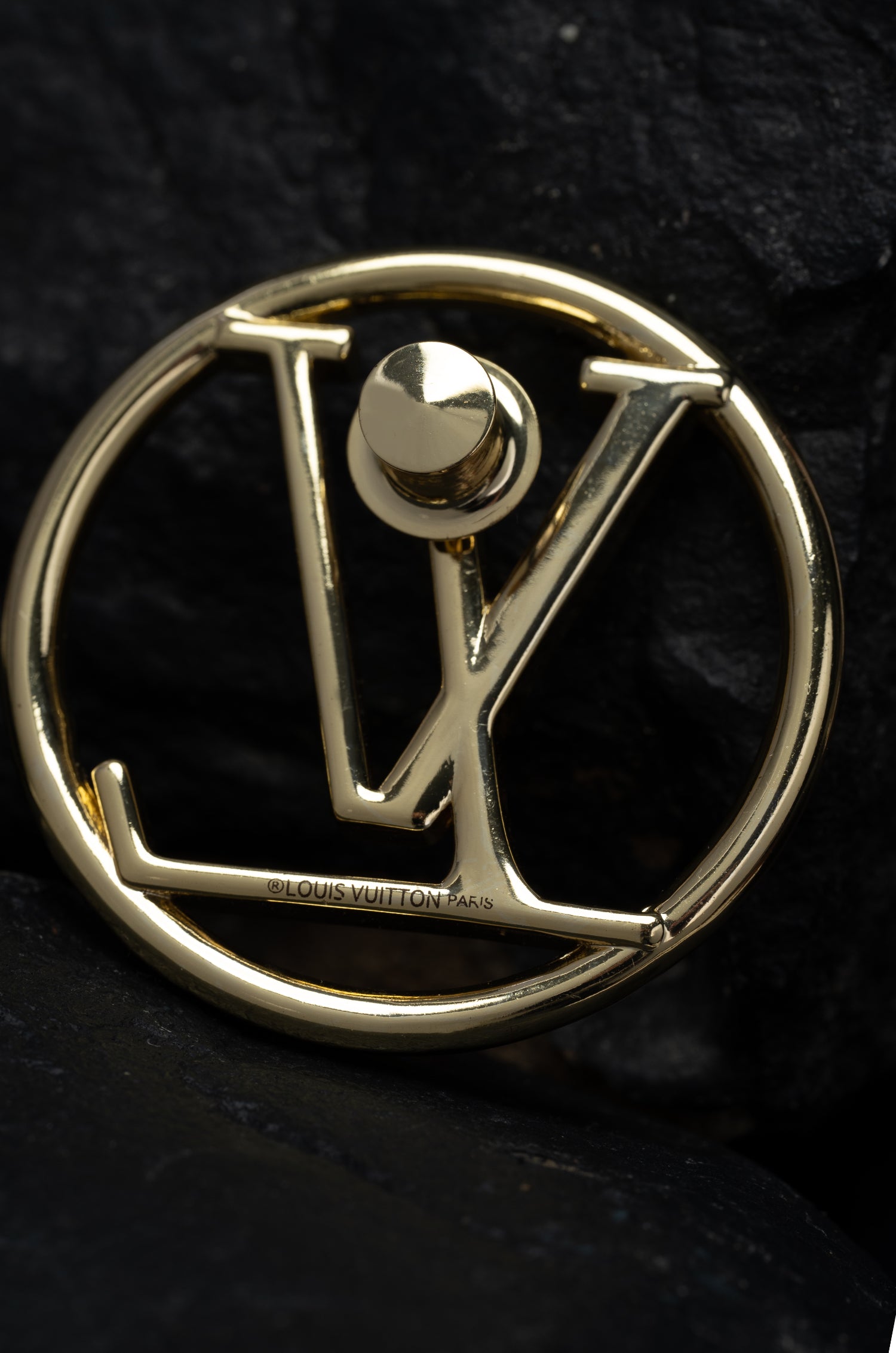 Golden Aura Elvy Brooch