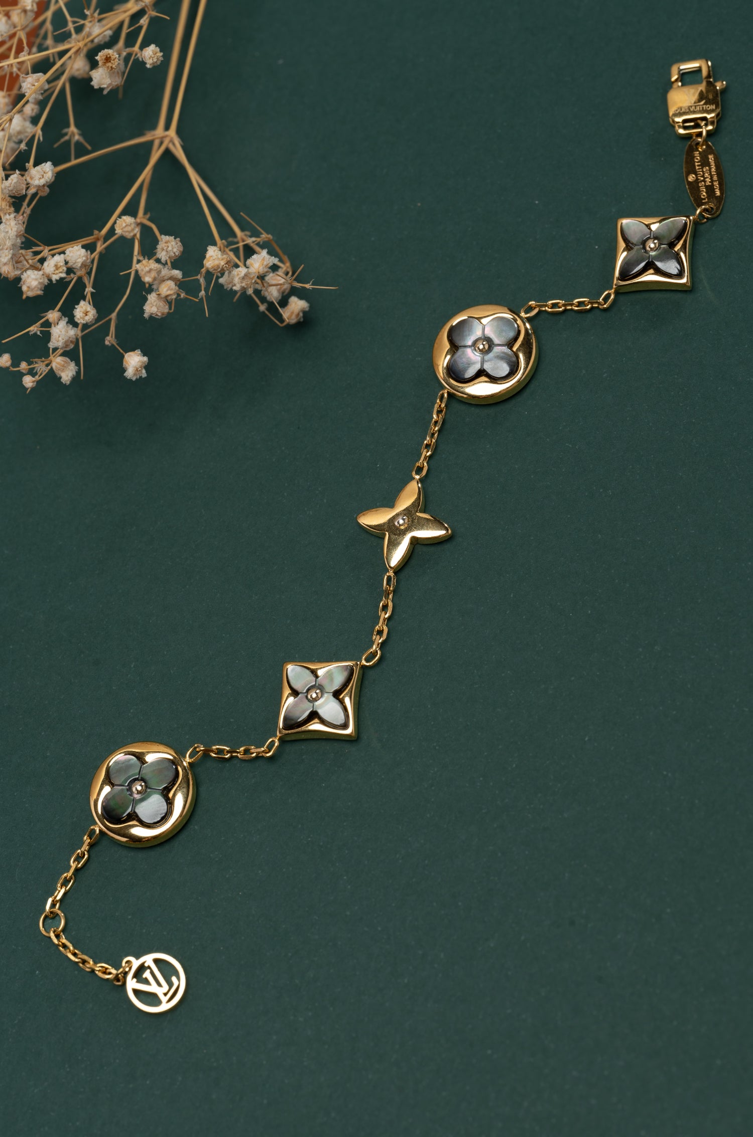 Floral Gold Embrace Elvy Bracelet