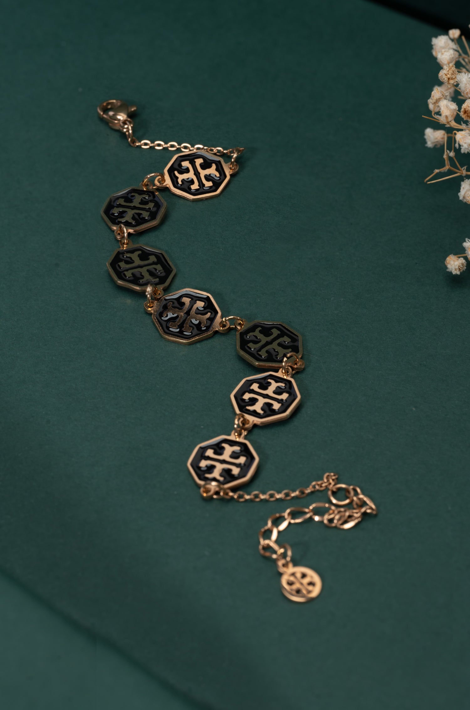 Monochrome Glam Gold Tori Bunch Bracelet
