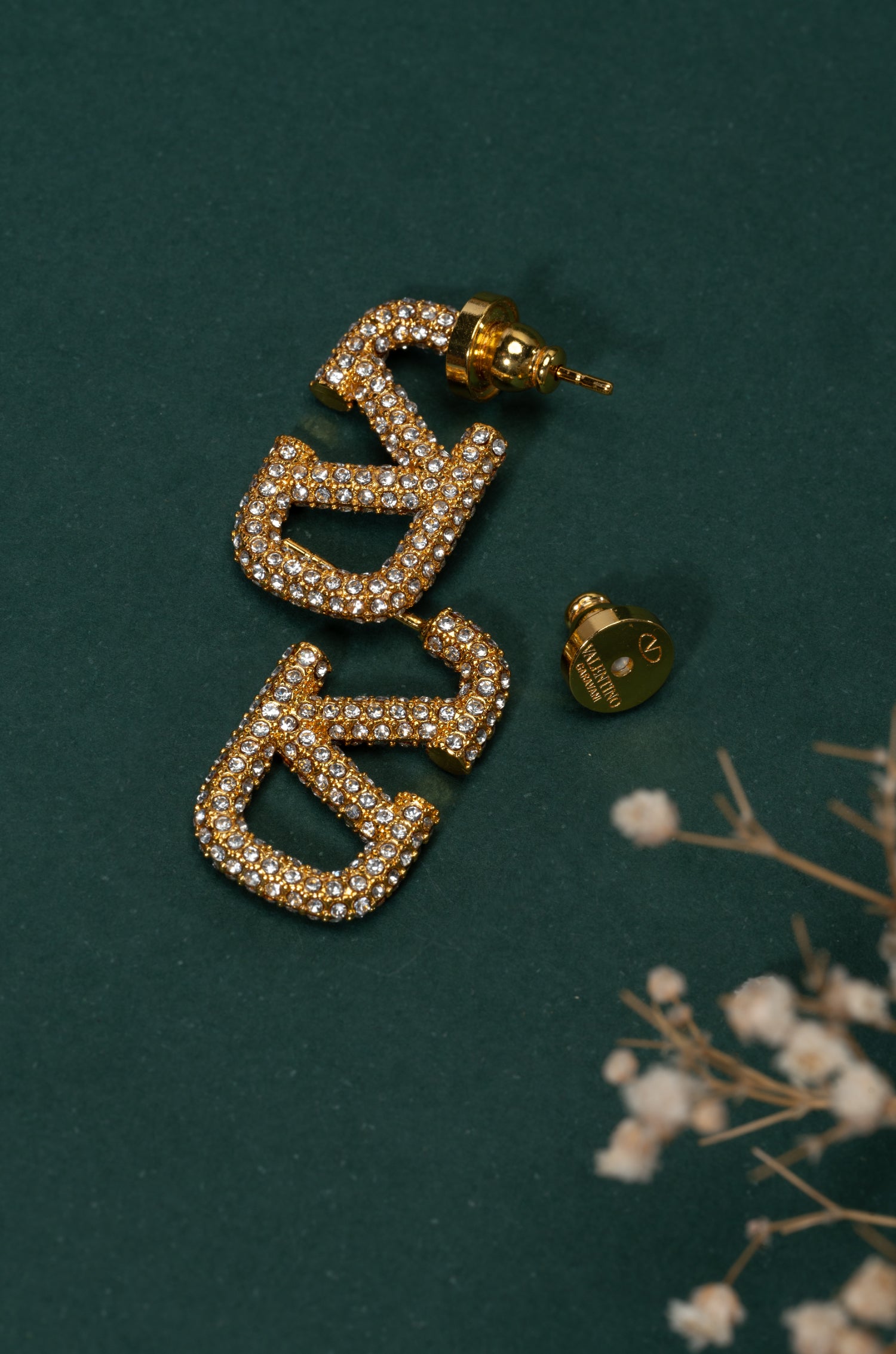 Glamorous Vivid Earrings