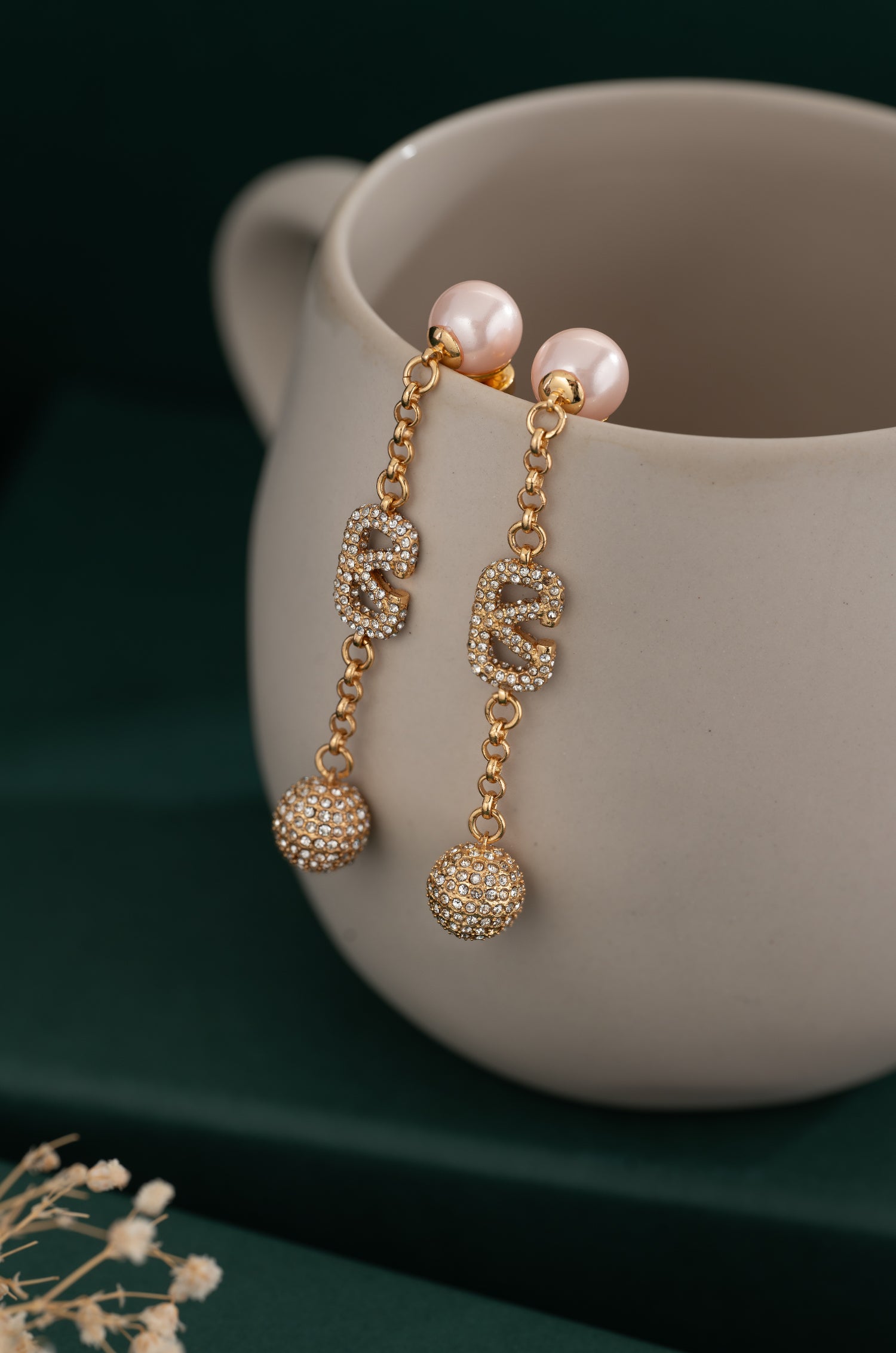Classic Pearl Earrings