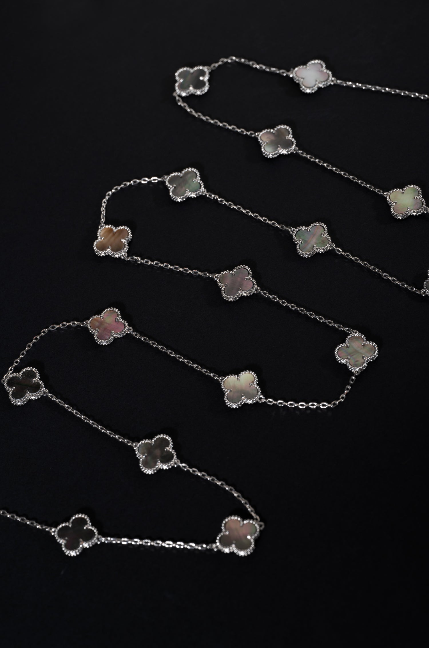 Petal Grace Van Chief Neckchain