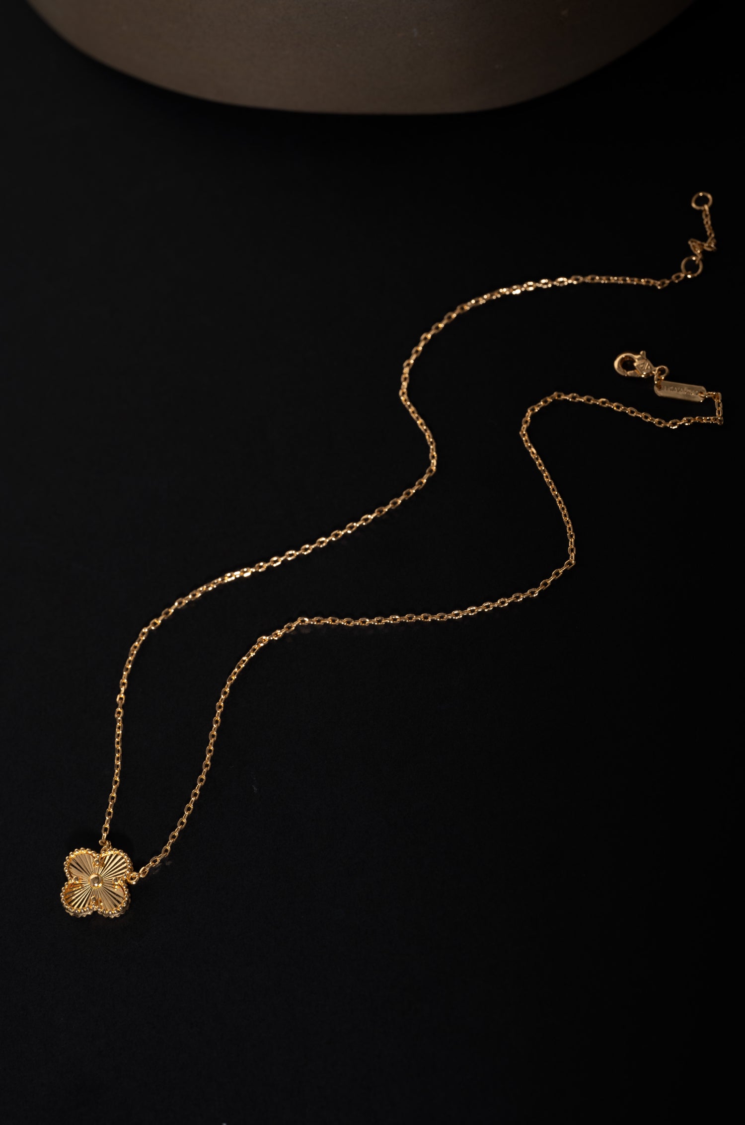 Golden Flora Neckchain