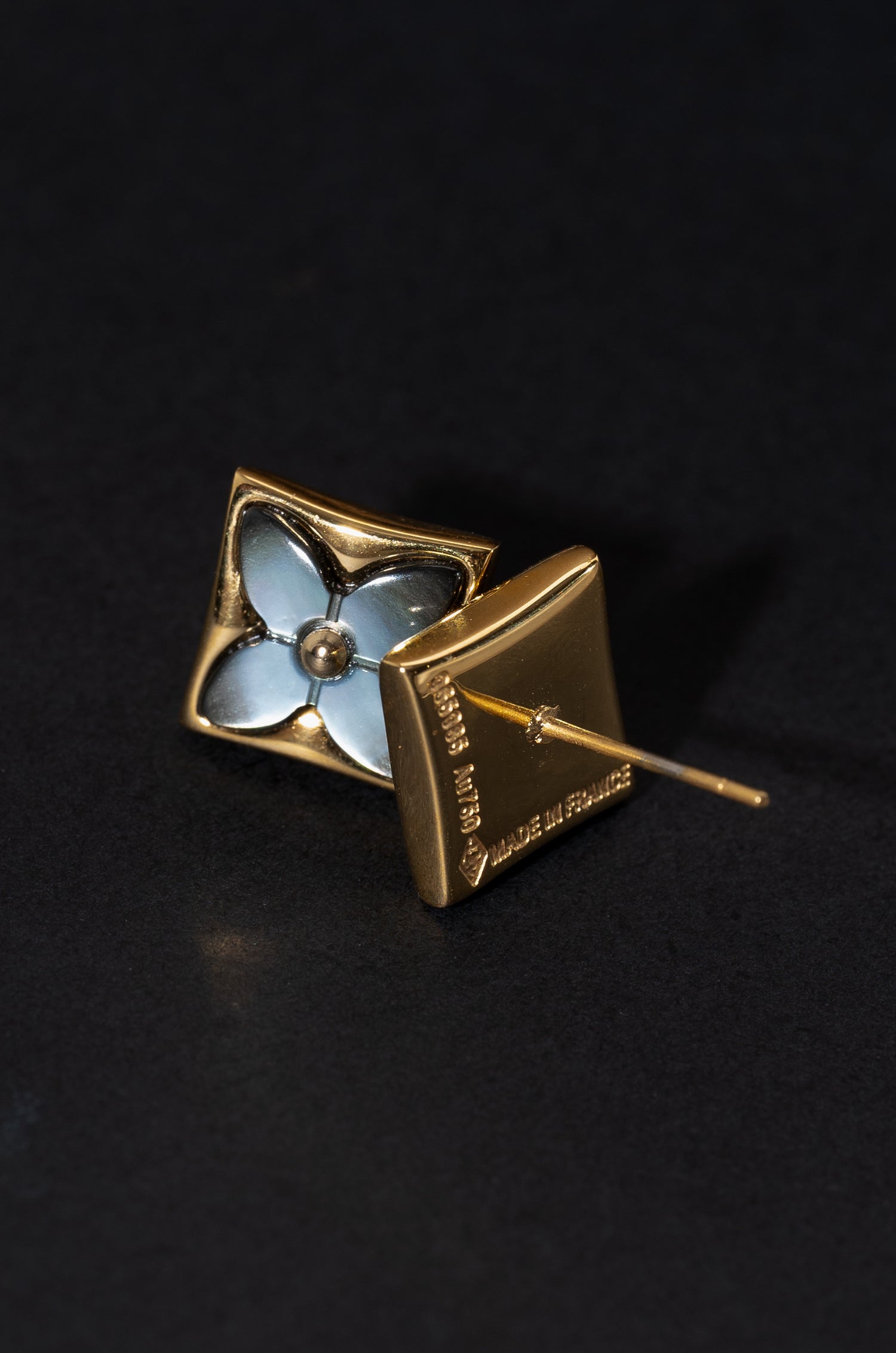 Squared Petal Elvy Studs