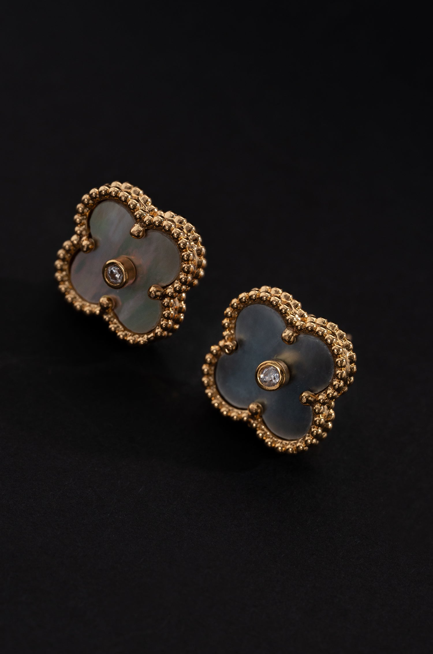 Charcoal Petal Dual Shade Studs