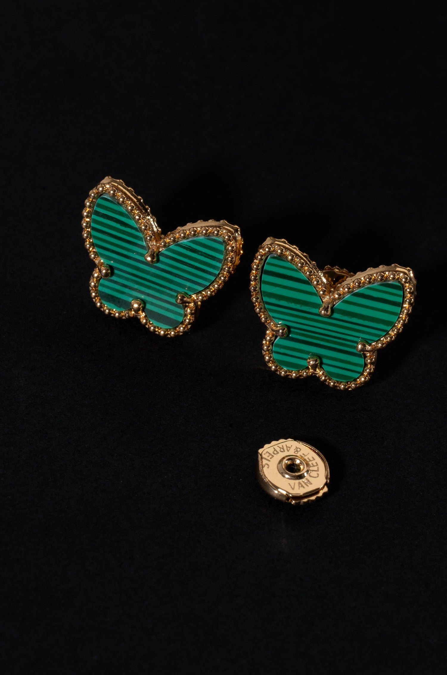 Meadow Glow Green Van Chief Studs