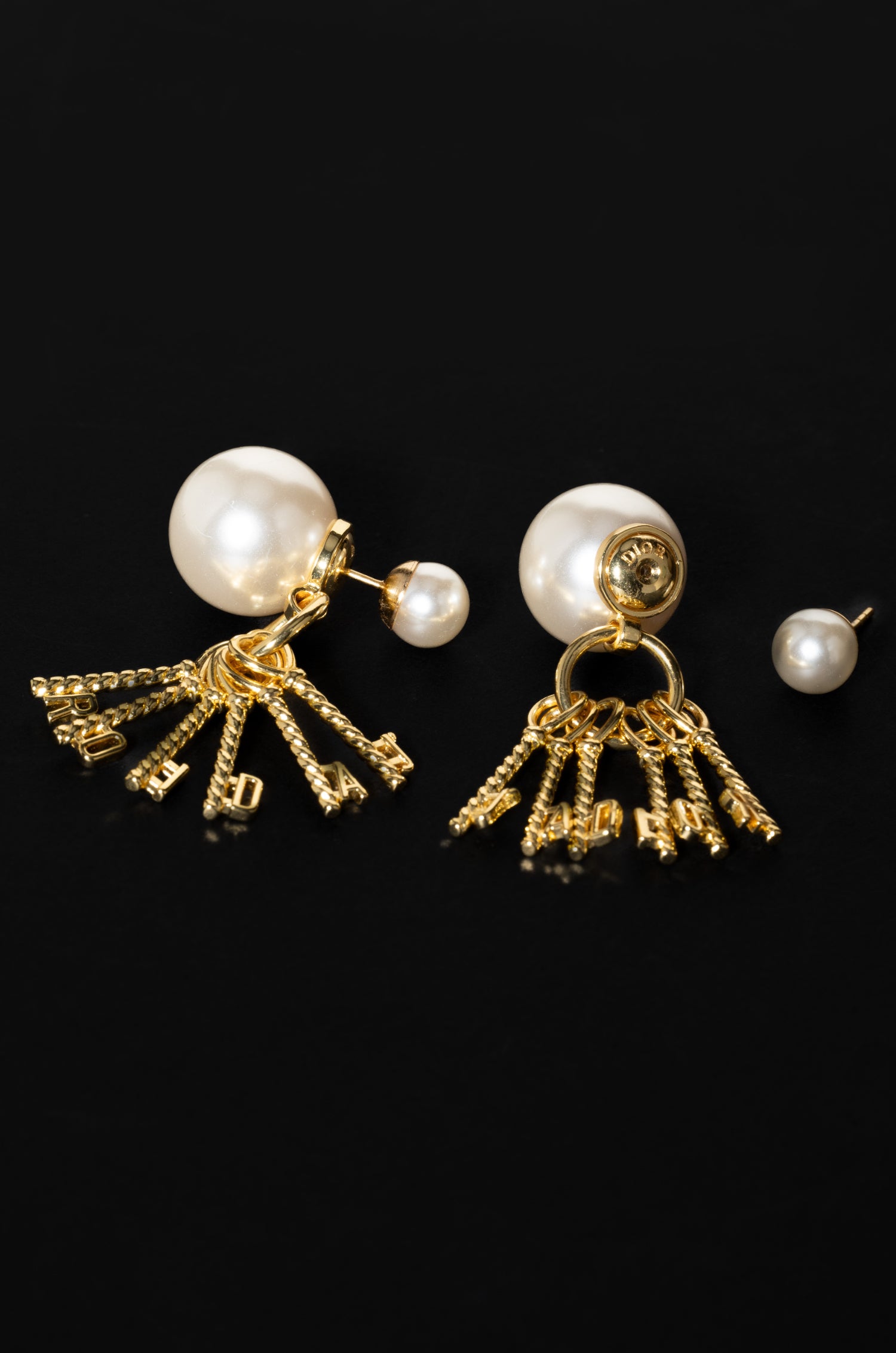 Mystic Key Diot Earrings
