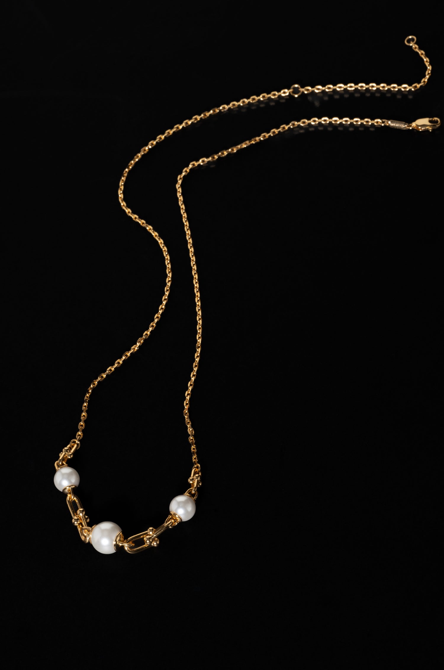 Trio Pearl Celone Neckchain