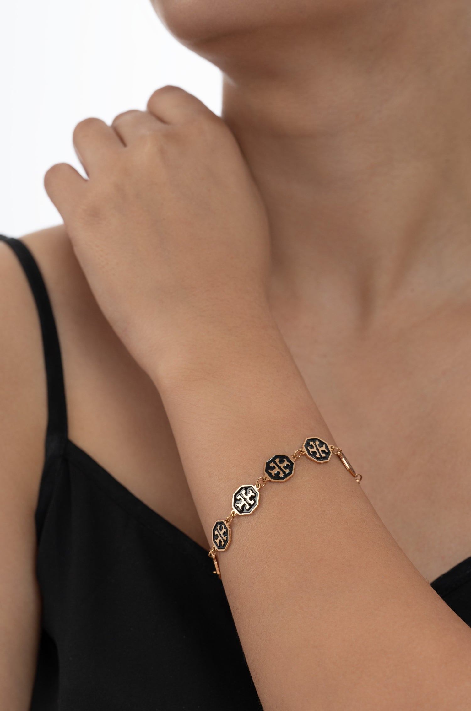 Monochrome Glam Gold Tori Bunch Bracelet