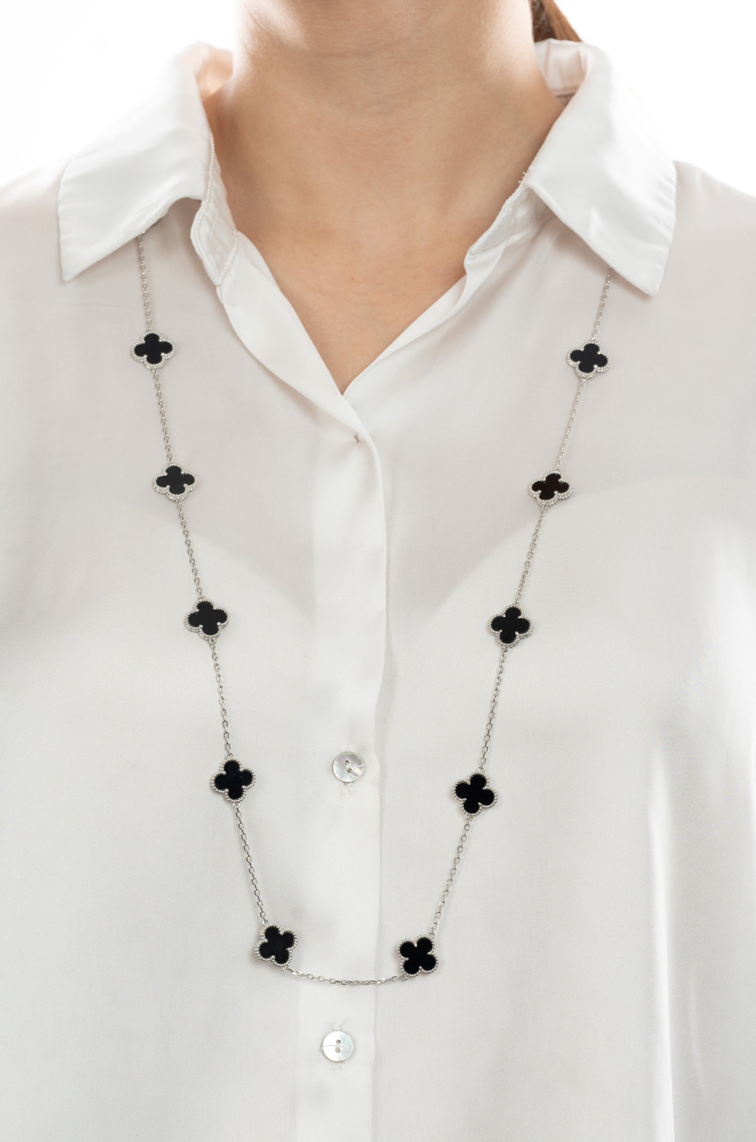 Graceful Van Chief Neckchain